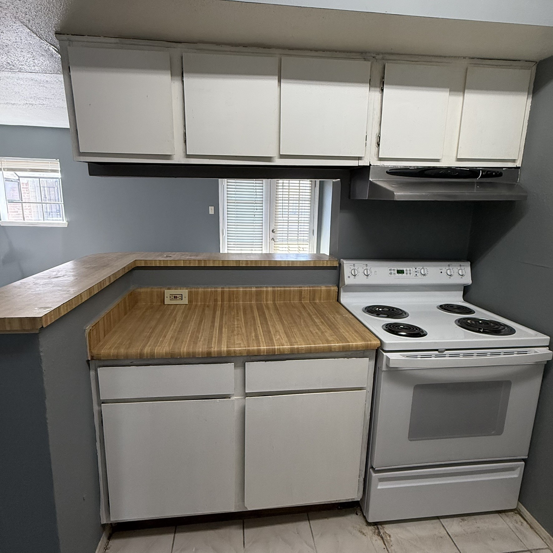 10603 S Wilcrest Drive 45 Property Photo 6