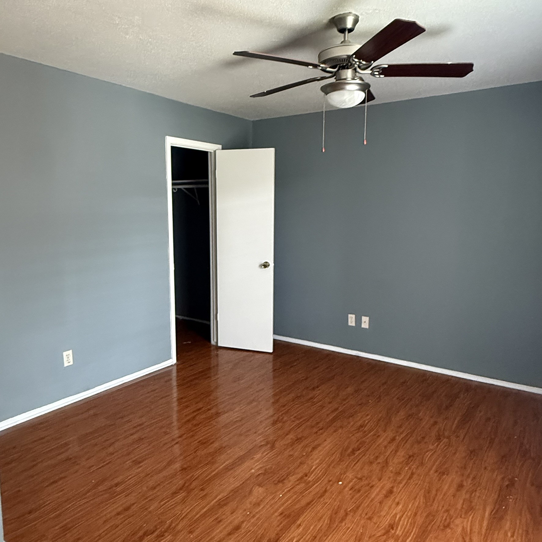 10603 S Wilcrest Drive 45 Property Photo 11