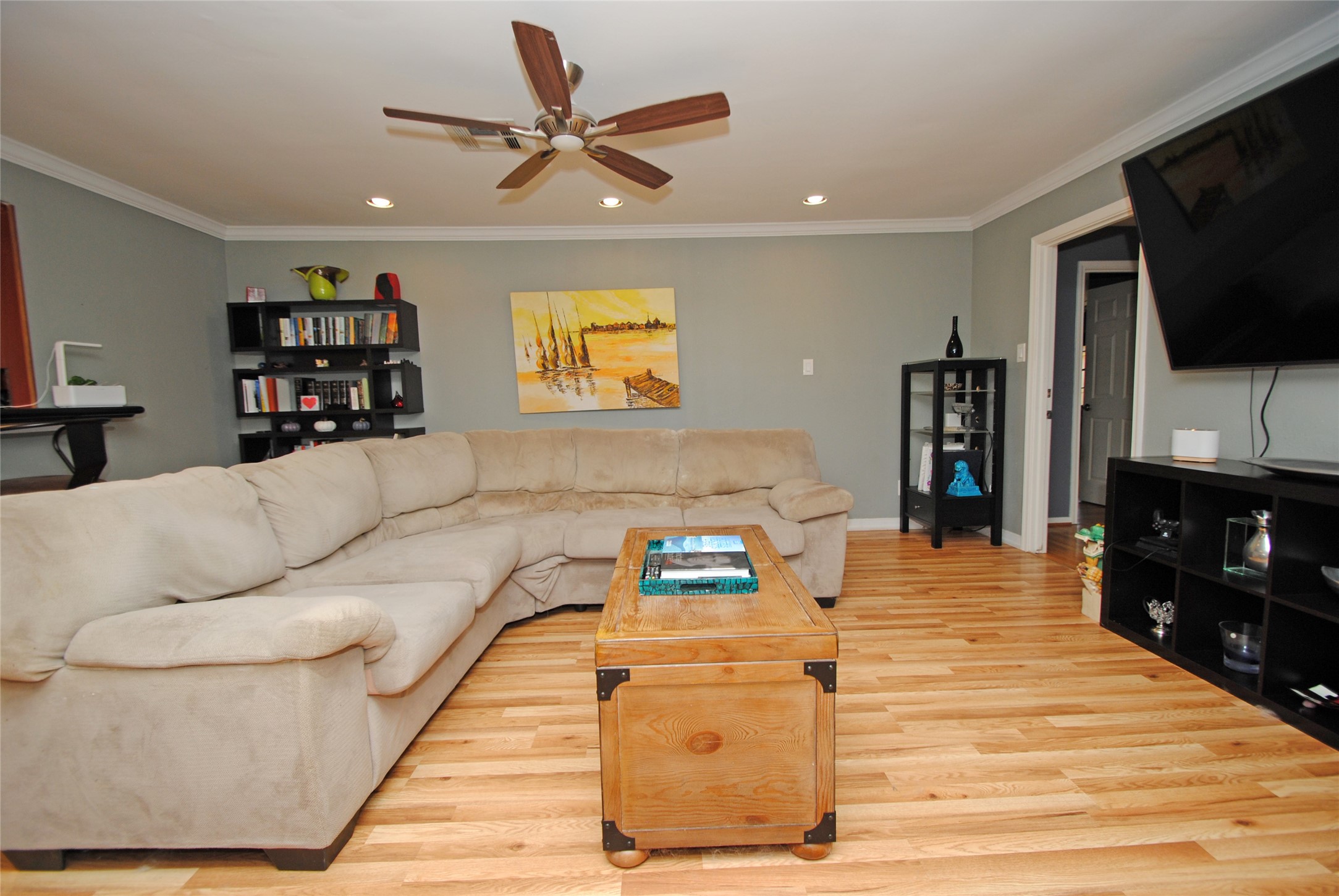 10615 Atwell Drive Property Photo 15