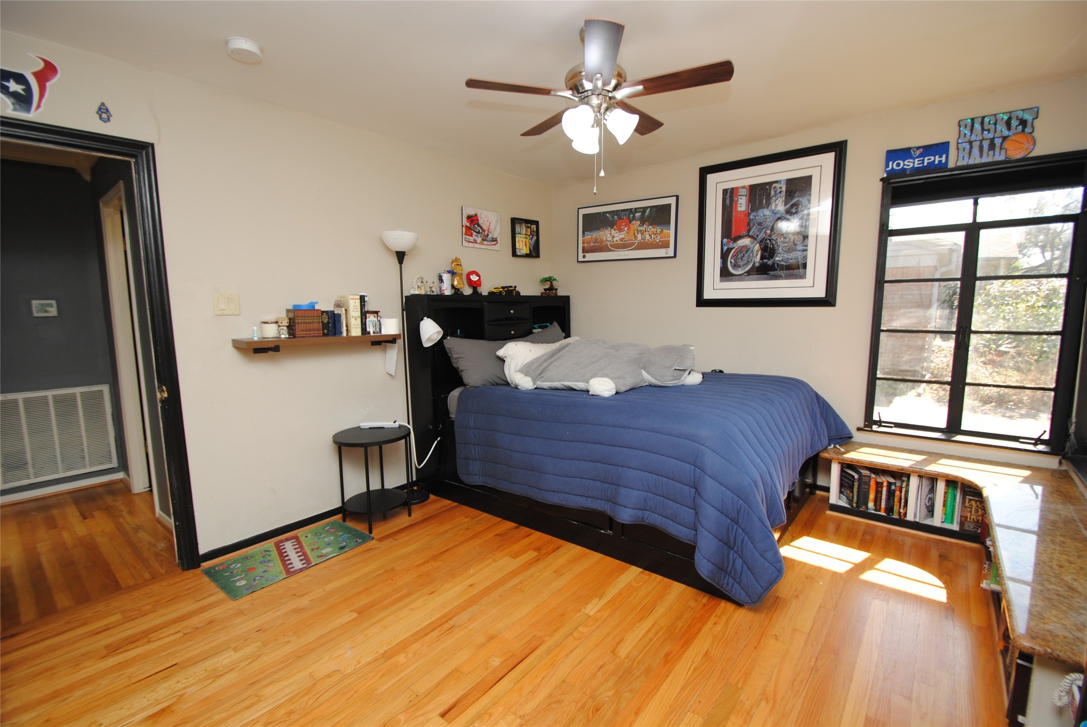 10615 Atwell Drive Property Photo 16