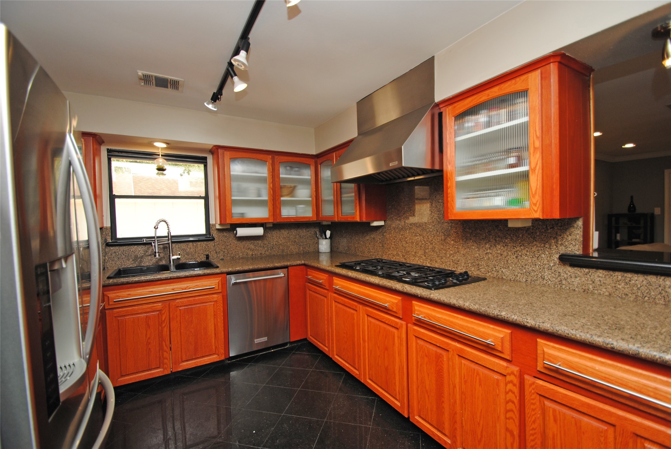10615 Atwell Drive Property Photo 32