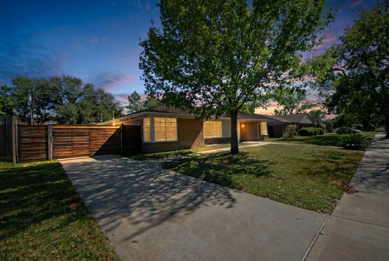 10615 Atwell Drive Property Photo 50