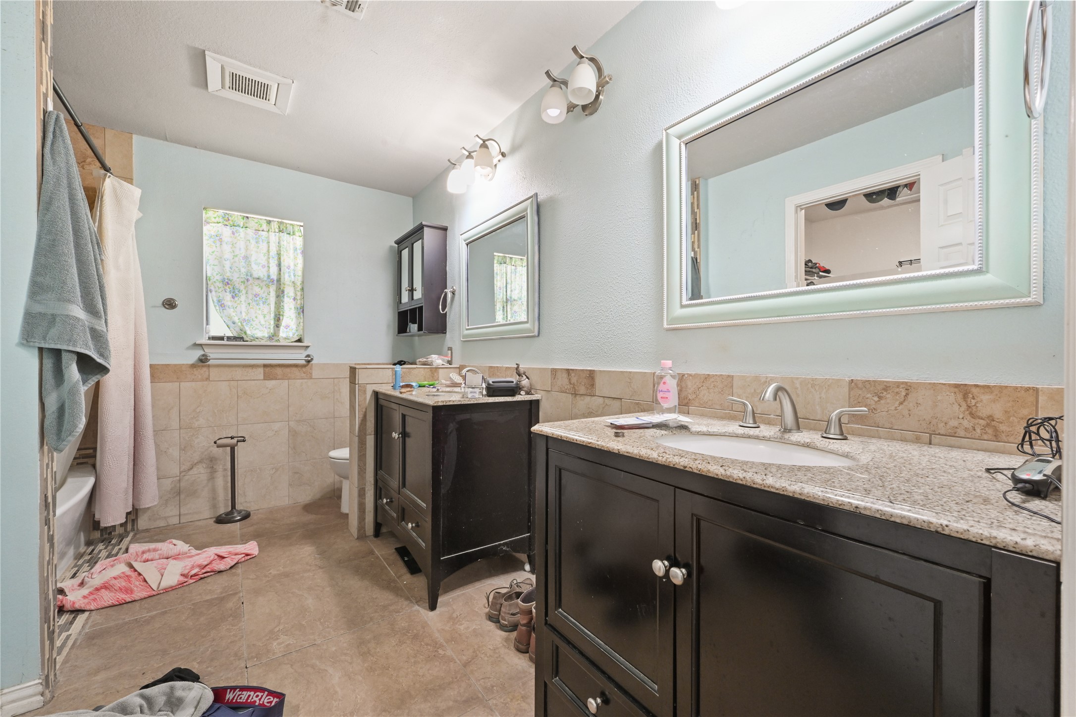 107 Harbour Town Lane Property Photo 23