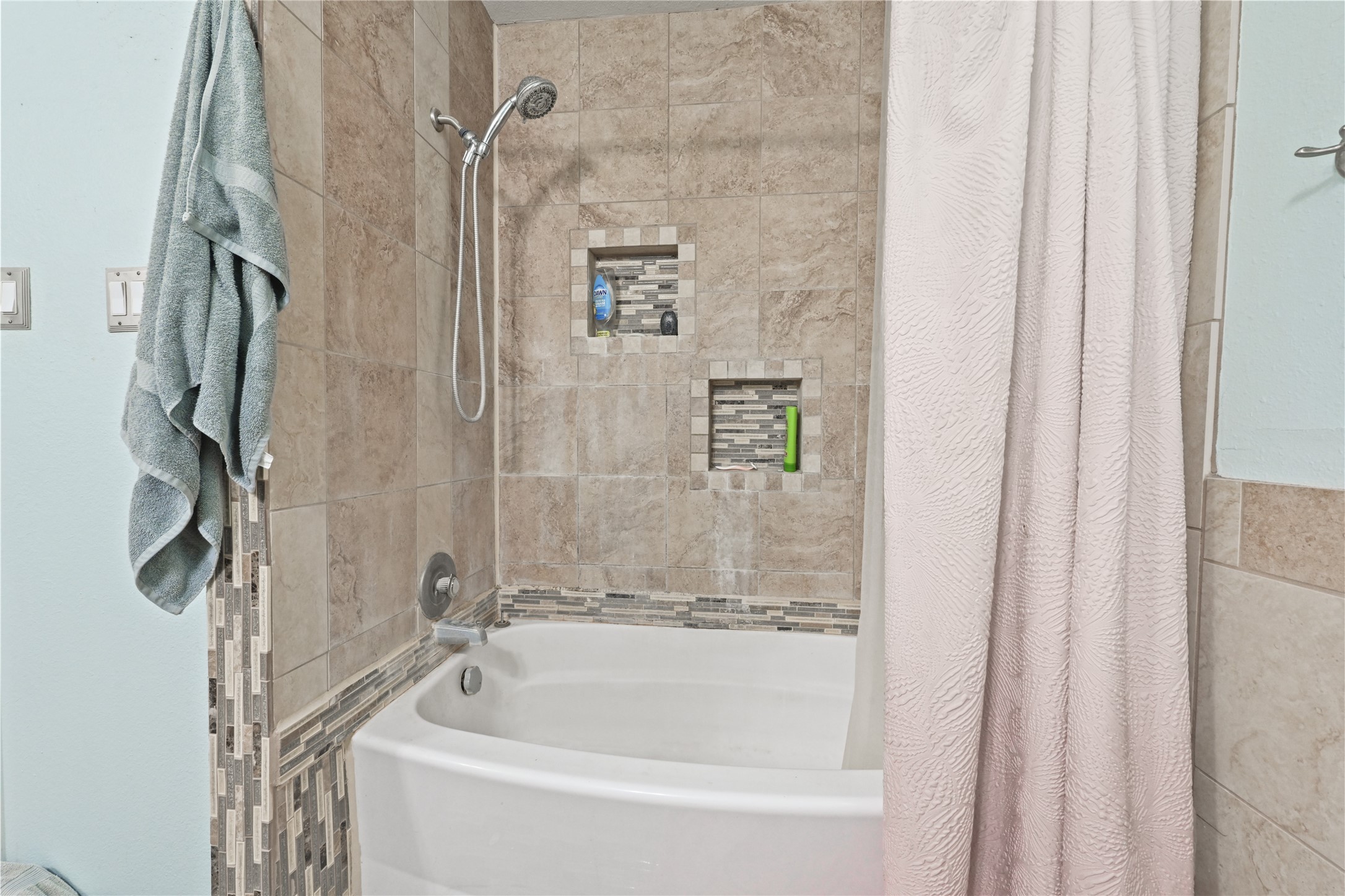 107 Harbour Town Lane Property Photo 25