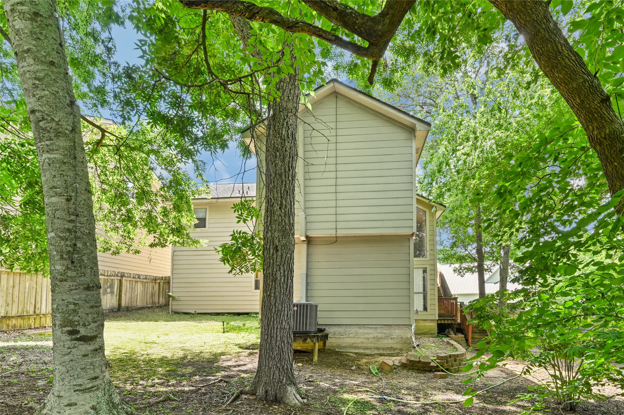 107 Harbour Town Lane Property Photo 48