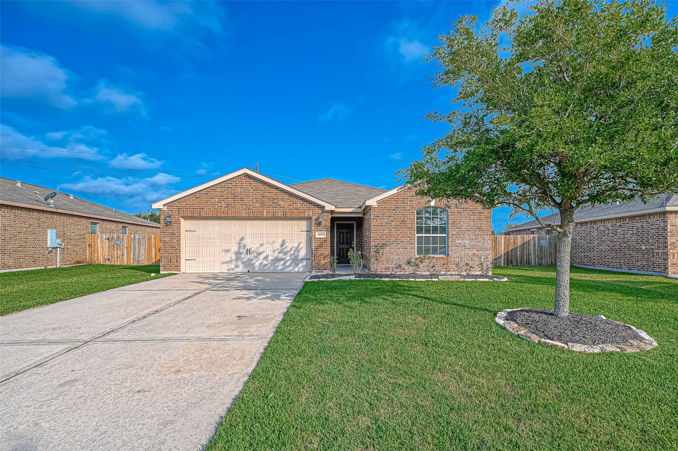4802 Evening Place Lane Property Photo 1