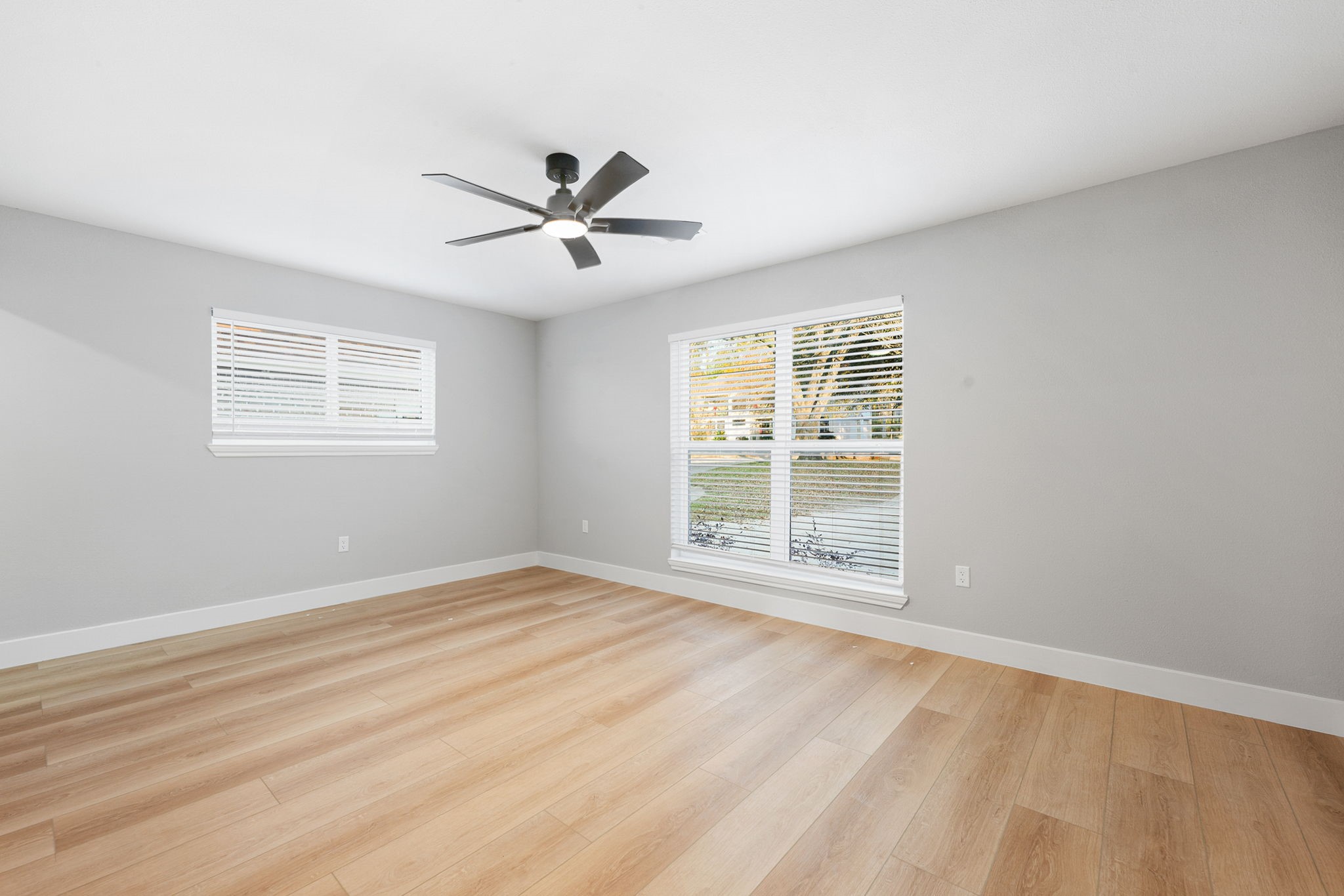 1328 Green Briar Drive Property Photo 25