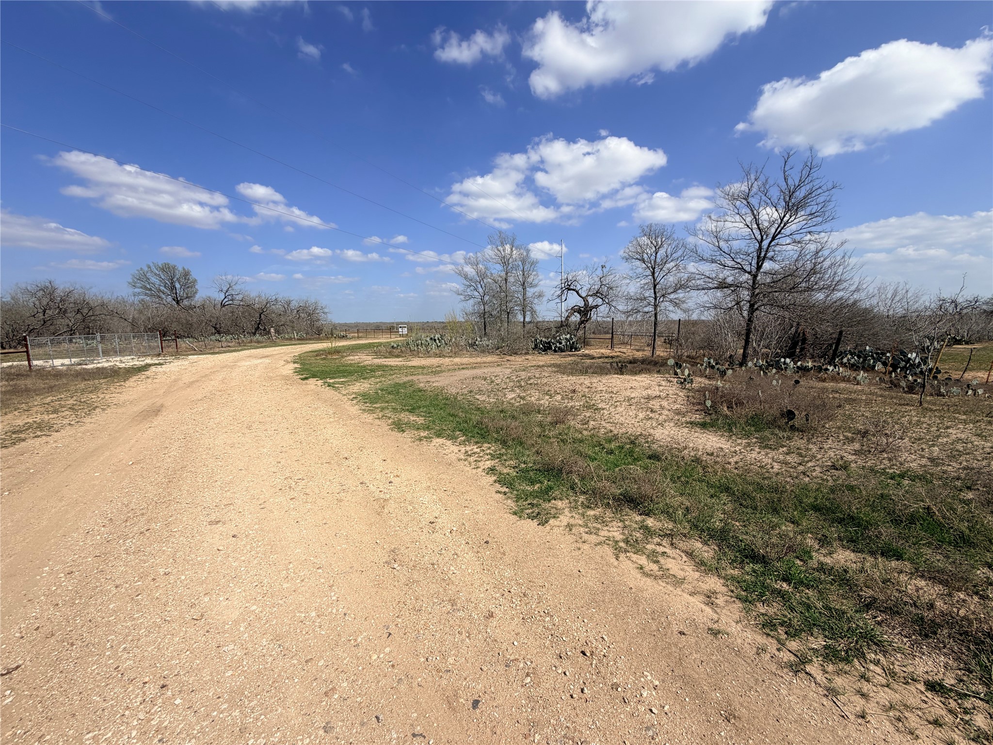 00 Fm 671 Property Photo 5