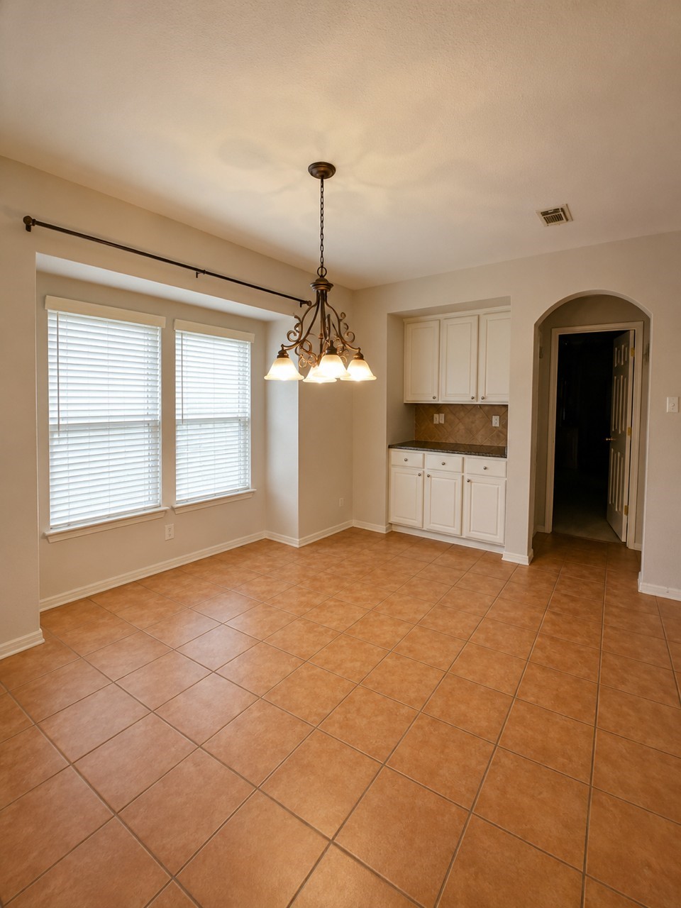 11607 Bay Ledge Drive Property Photo 4