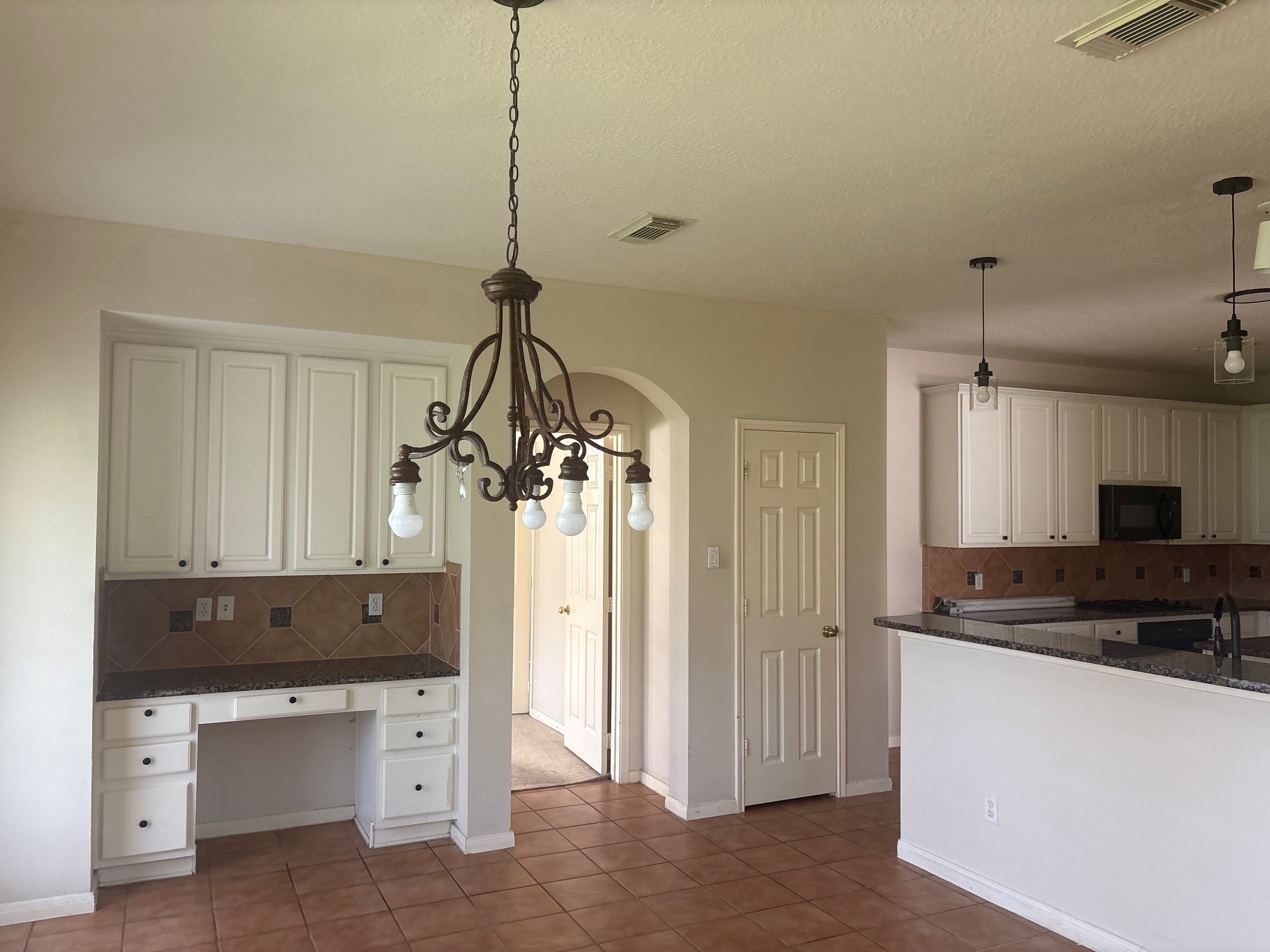 11607 Bay Ledge Drive Property Photo 6