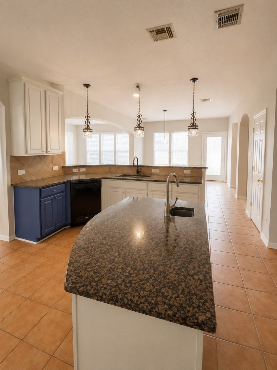 11607 Bay Ledge Drive Property Photo 8