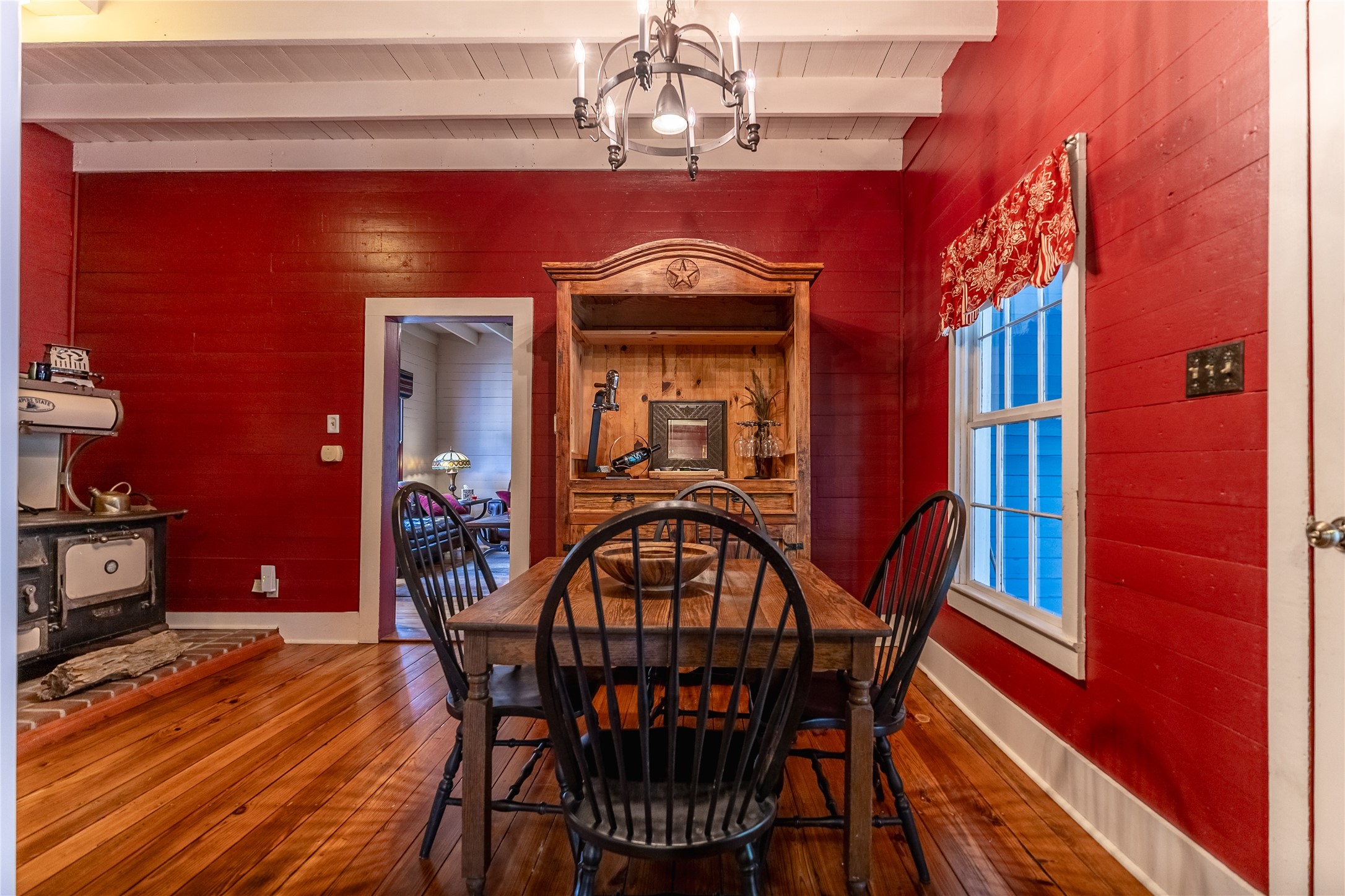 4421 Rehburg Road Property Photo 14