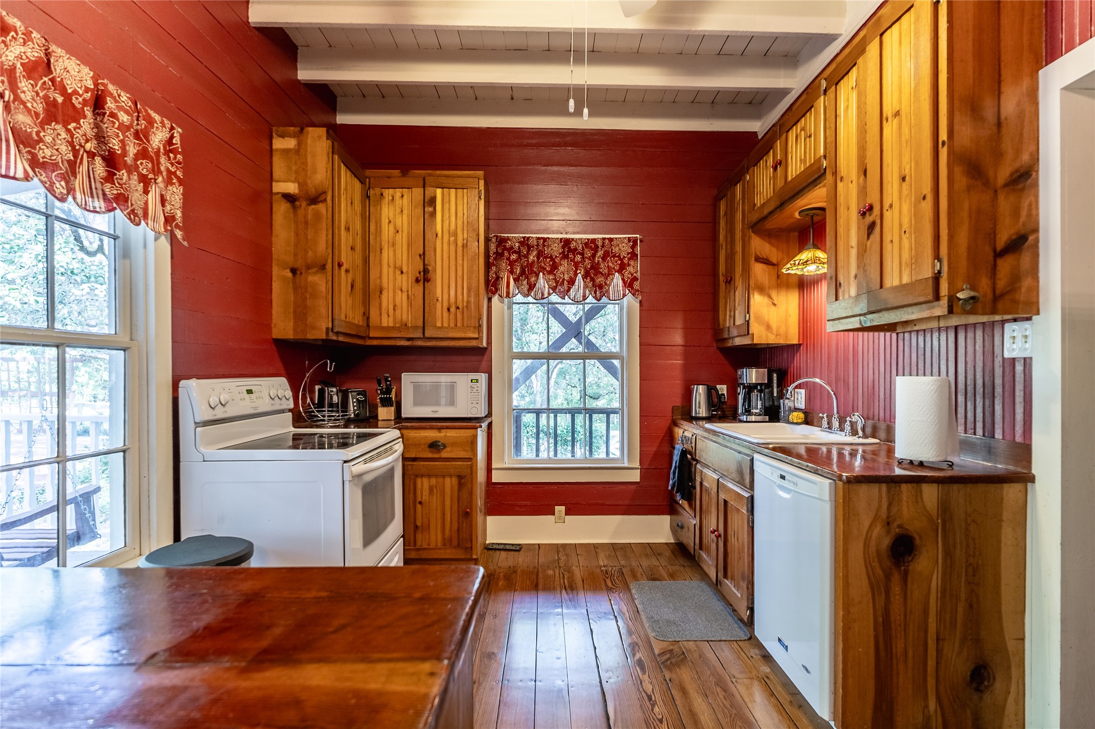 4421 Rehburg Road Property Photo 15