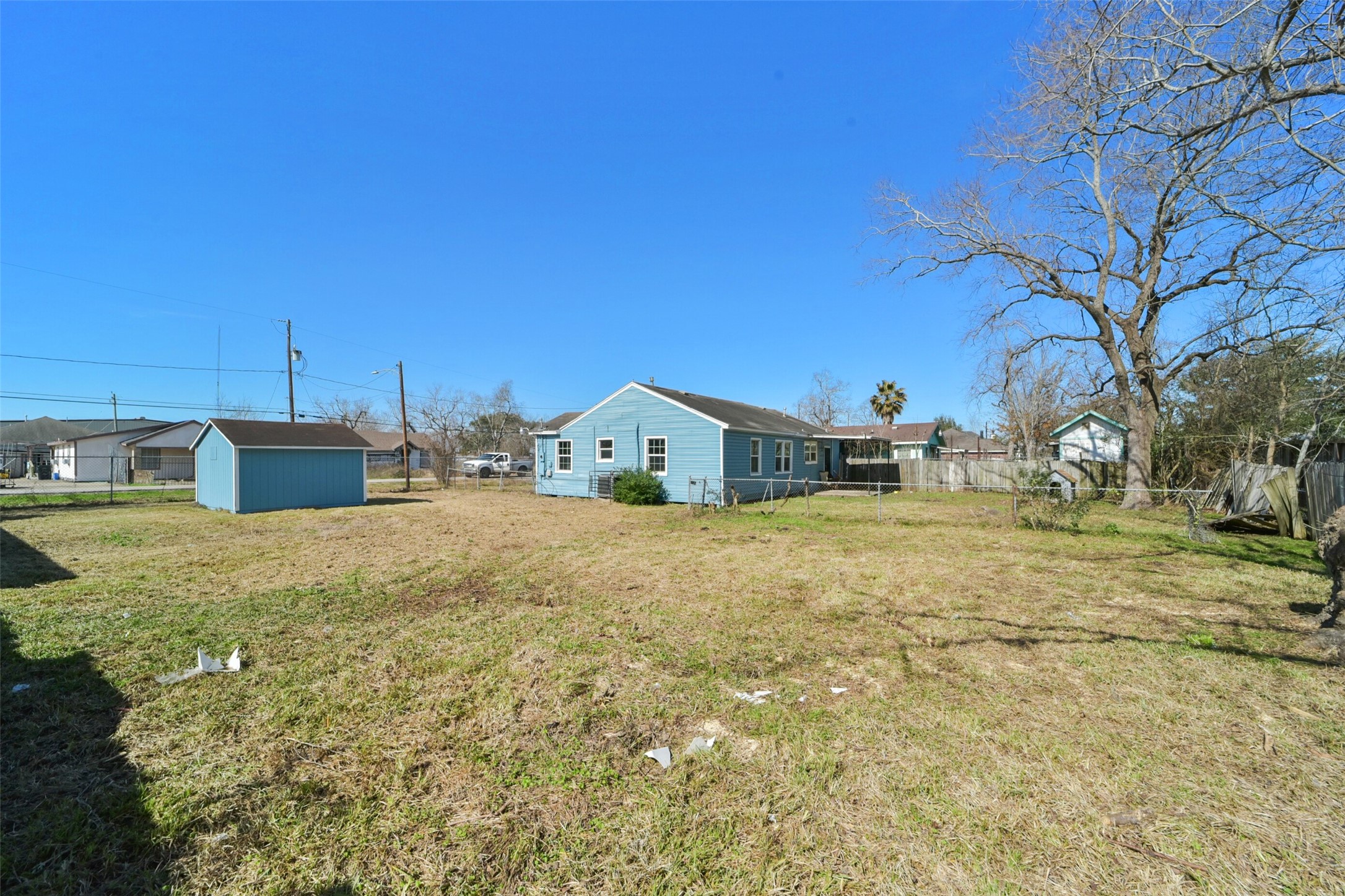 8015 Cannon Street Property Photo 10