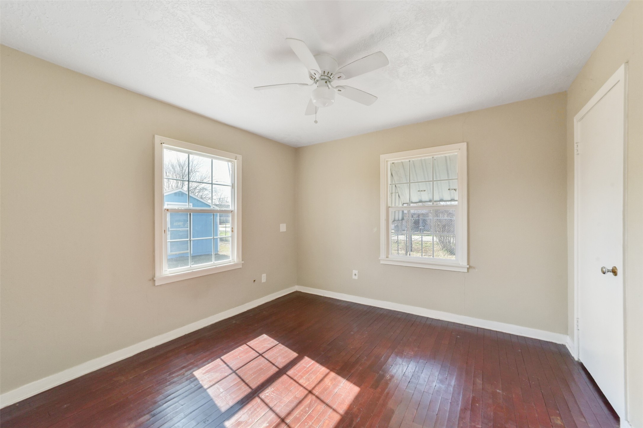 8015 Cannon Street Property Photo 18