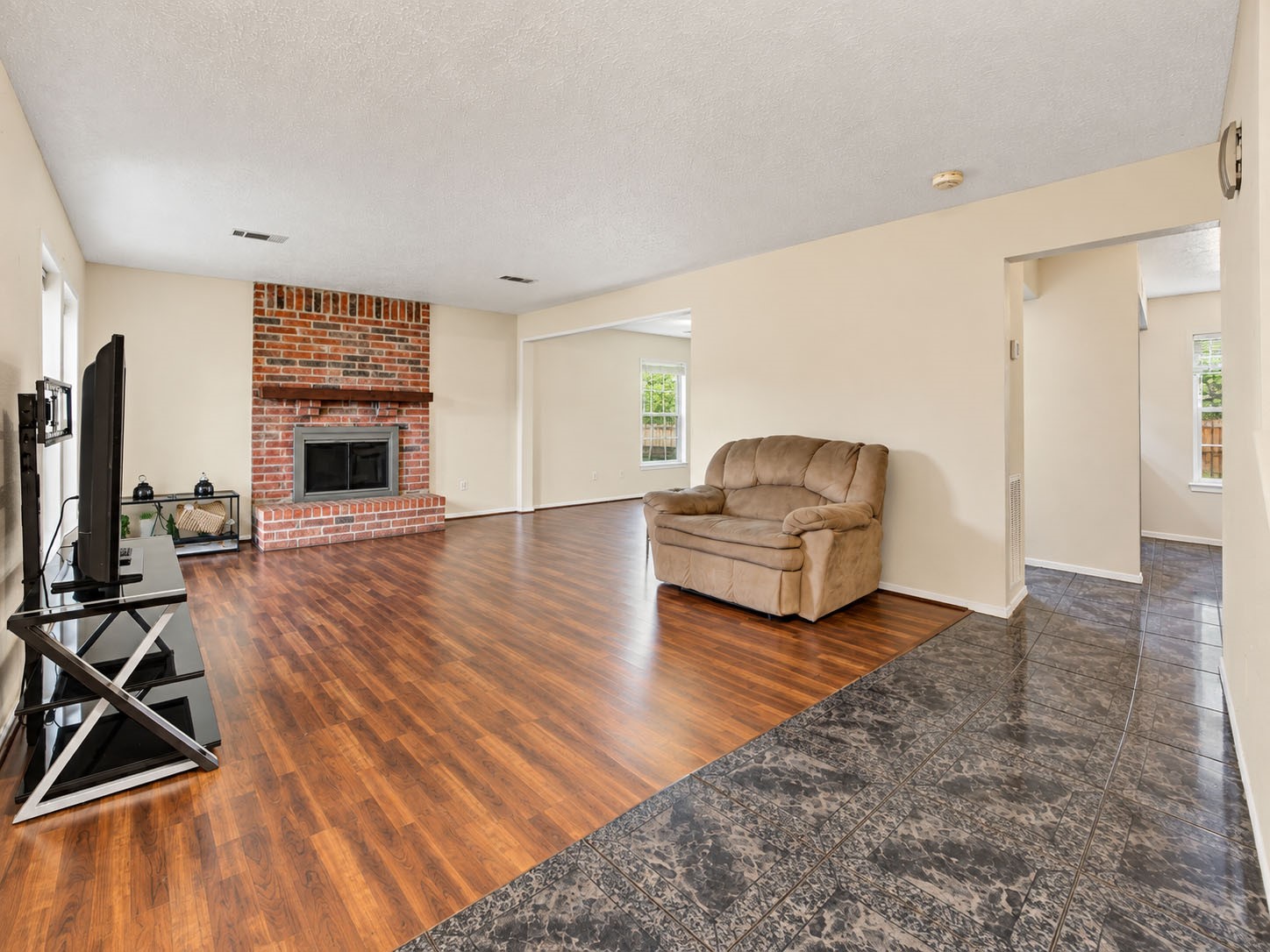 11315 Featherstar Lane Property Photo 4