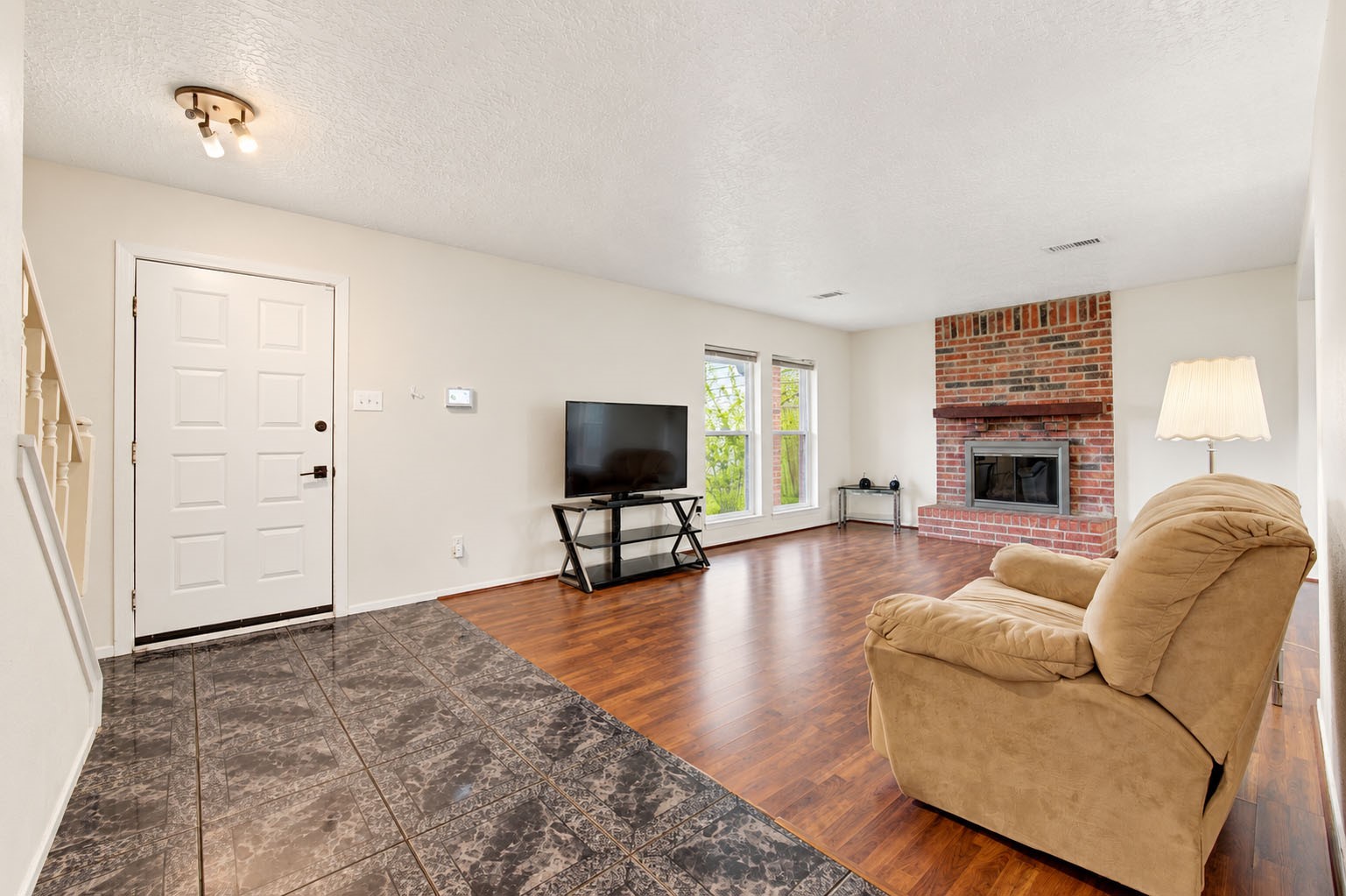 11315 Featherstar Lane Property Photo 5