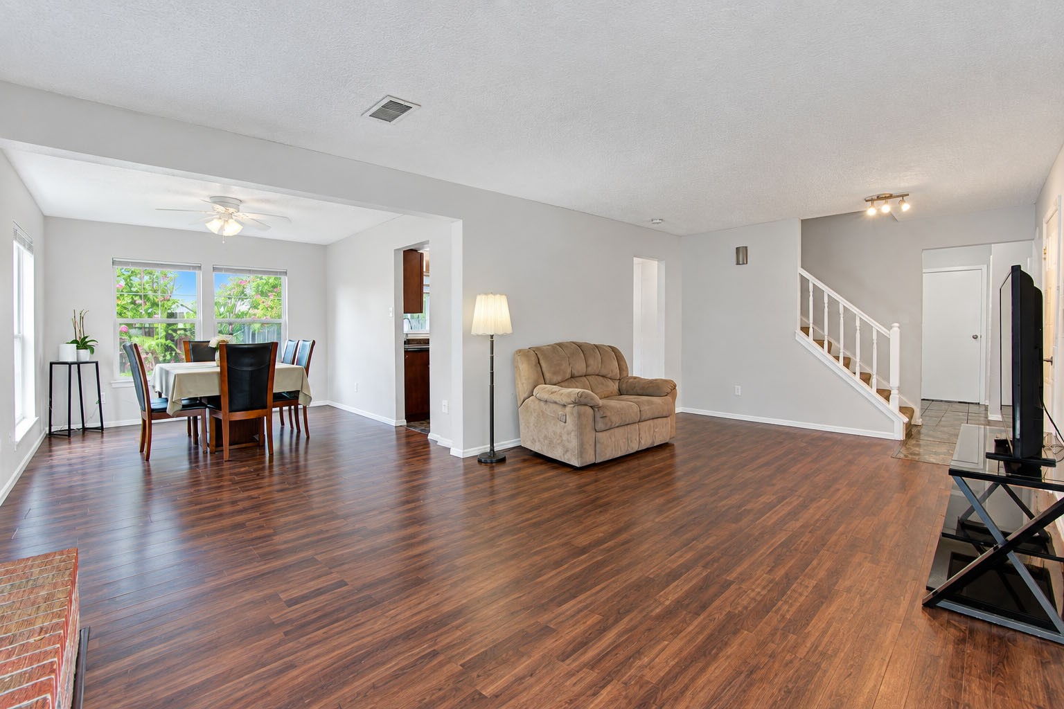 11315 Featherstar Lane Property Photo 7