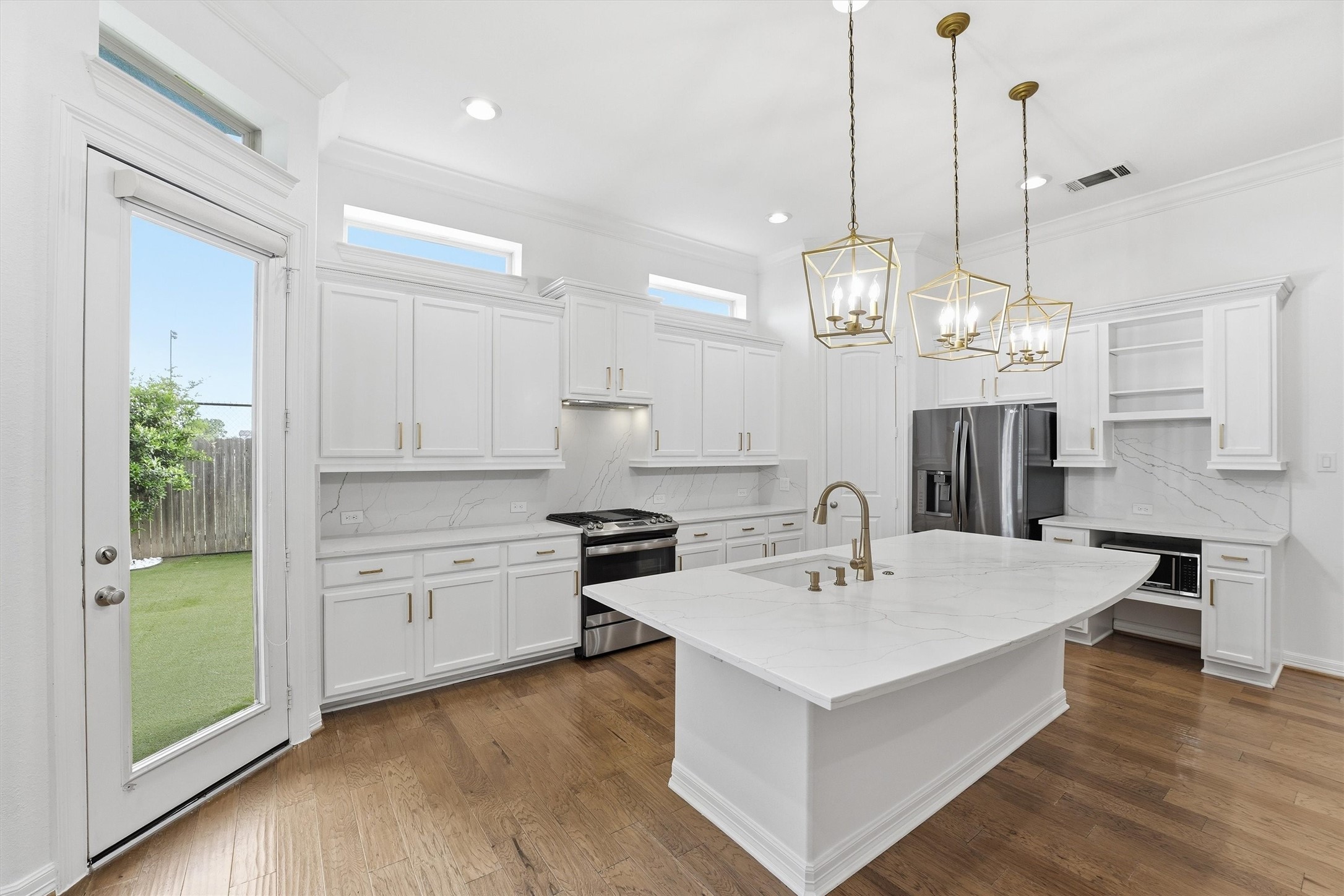 13212 Dartmoor Terrace Drive Property Photo 8