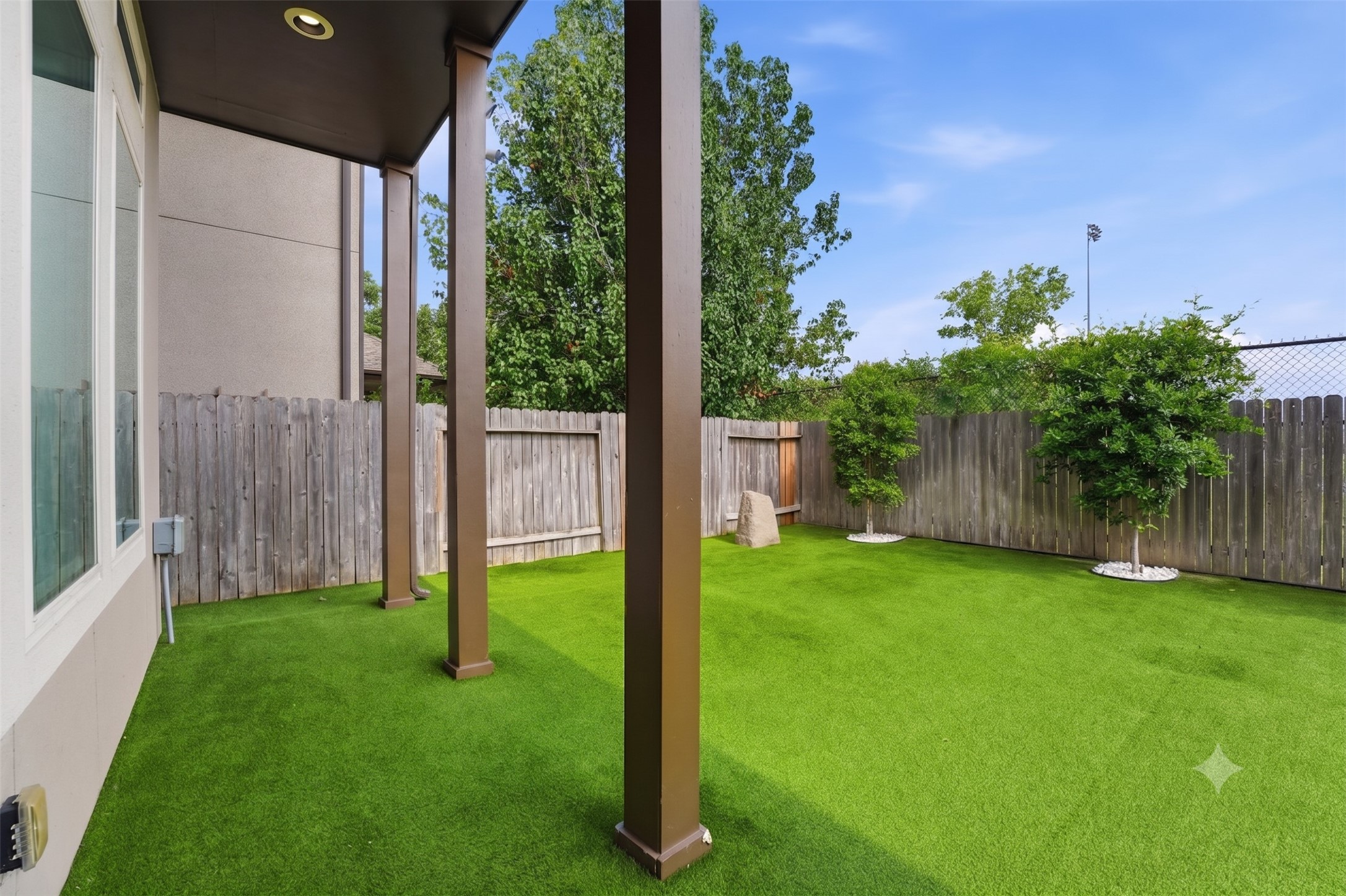 13212 Dartmoor Terrace Drive Property Photo 17
