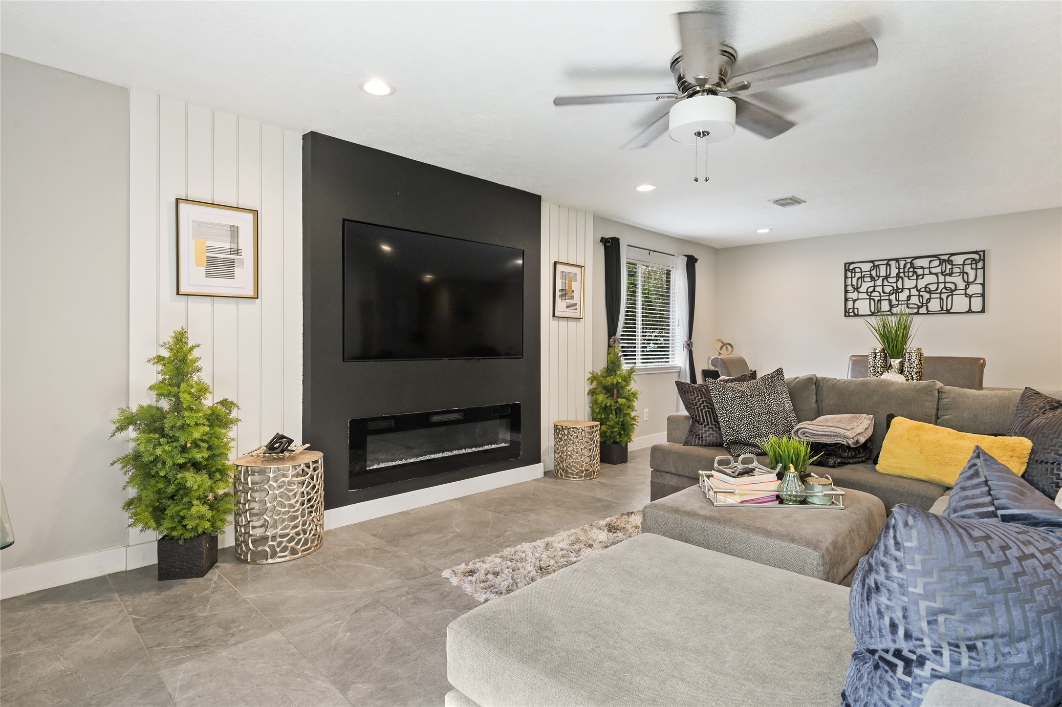 18015 Kirk Forest Court Property Photo 6