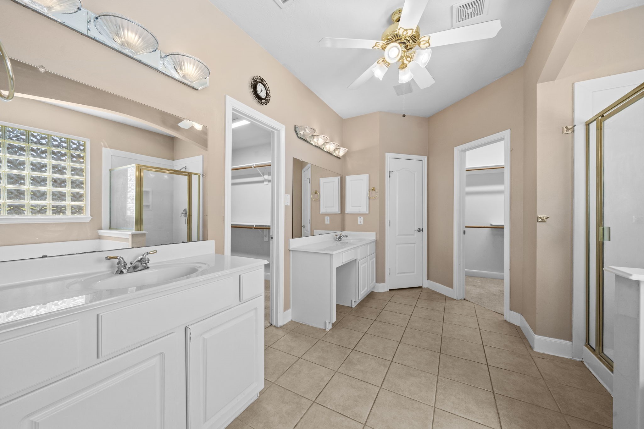 1215 Pelican Hill Court Property Photo 8