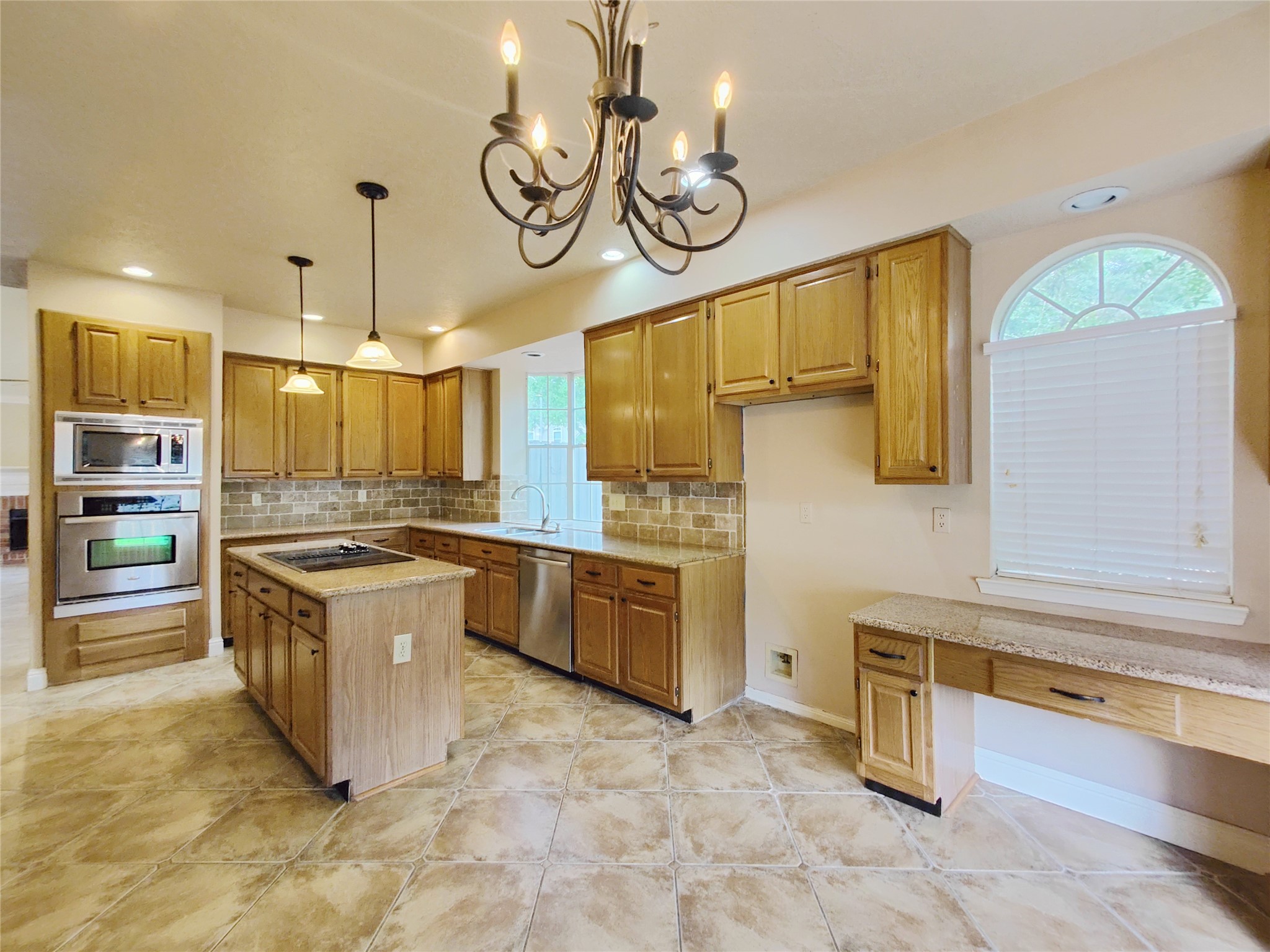 5019 Greenriver Valley Drive Property Photo 5