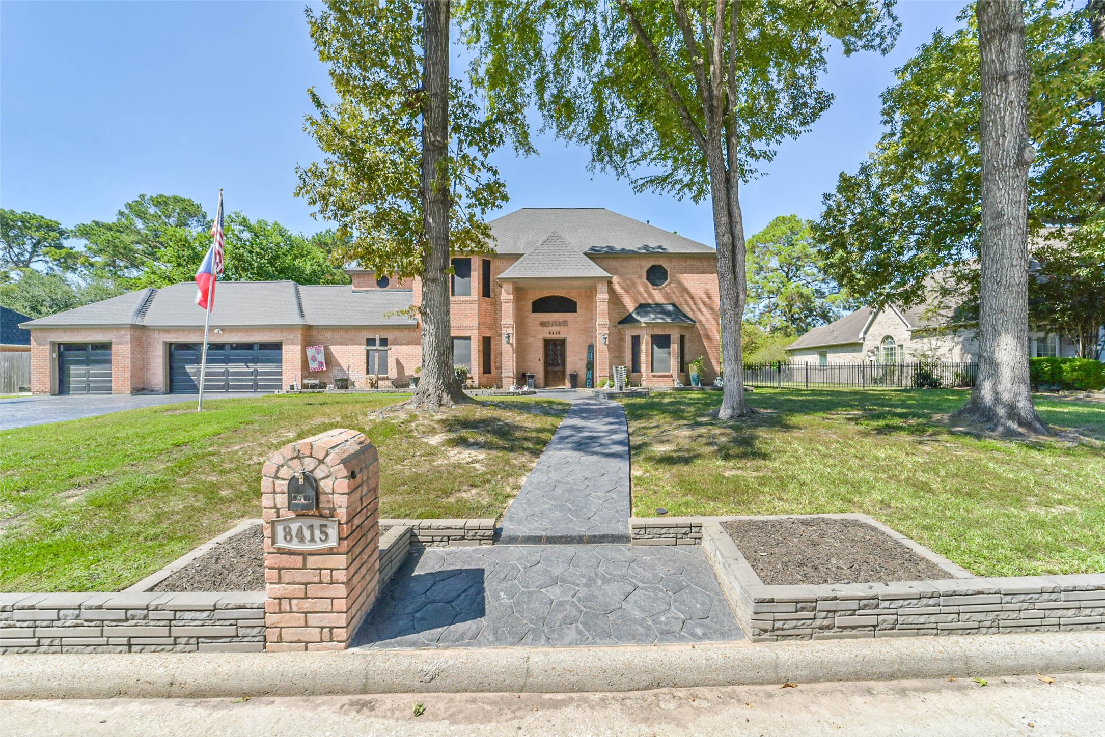 8415 Atascocita Lake Way Property Photo 1