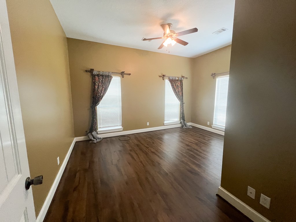 9500 Mayfield - Main House Unit A Property Photo 2