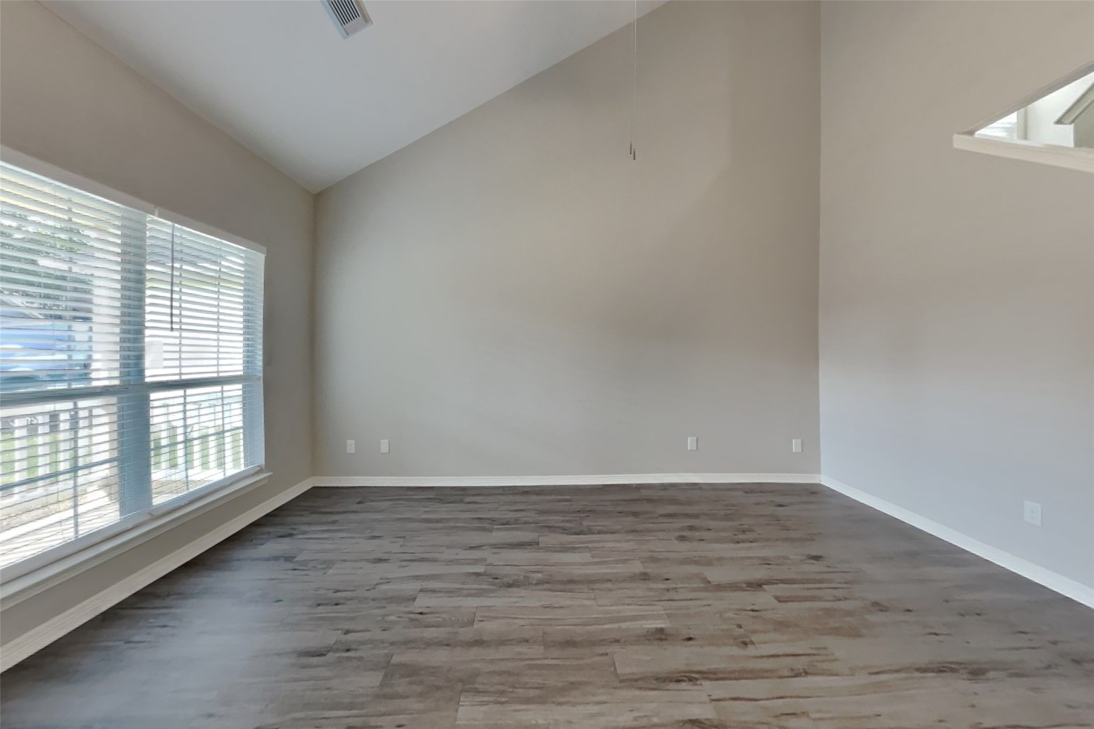 10030 Sweet Olive Way Property Photo 3