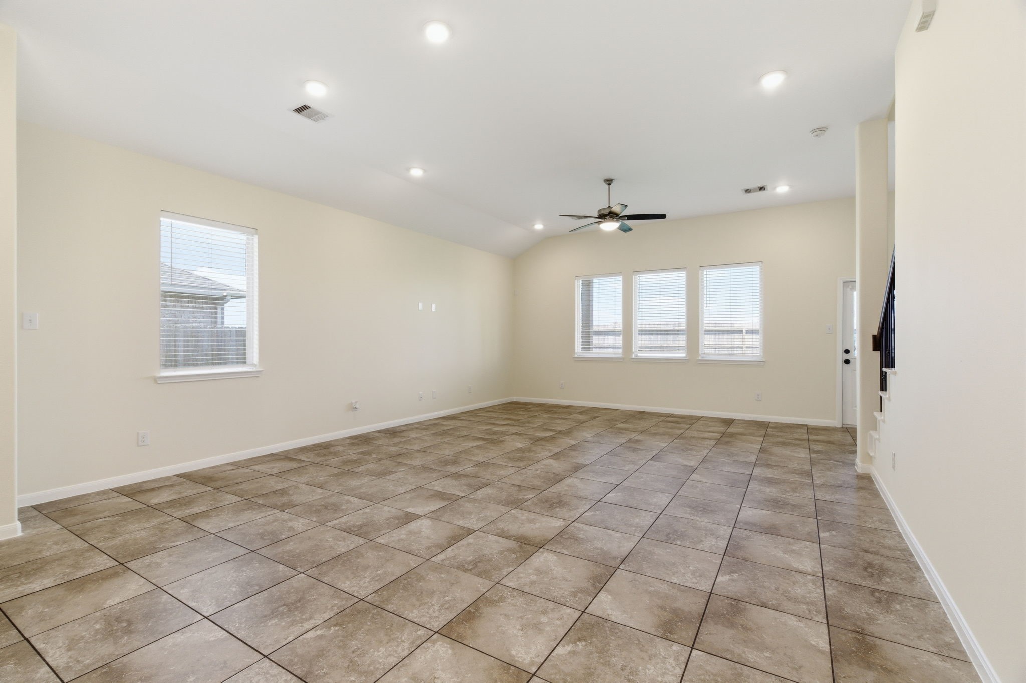 9127 Brazos Drive Property Photo 8