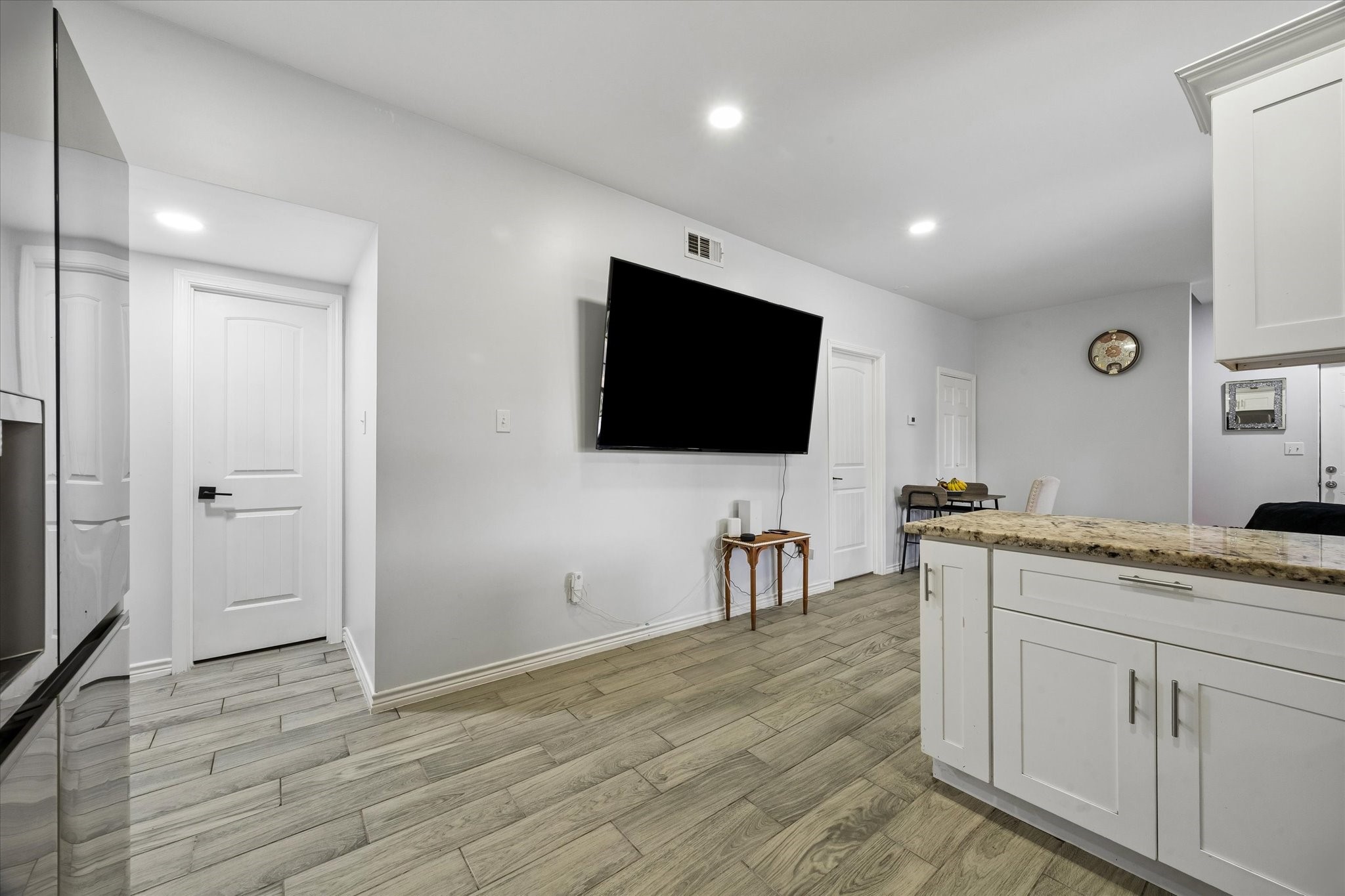 4414 Ivy Lane Property Photo 13