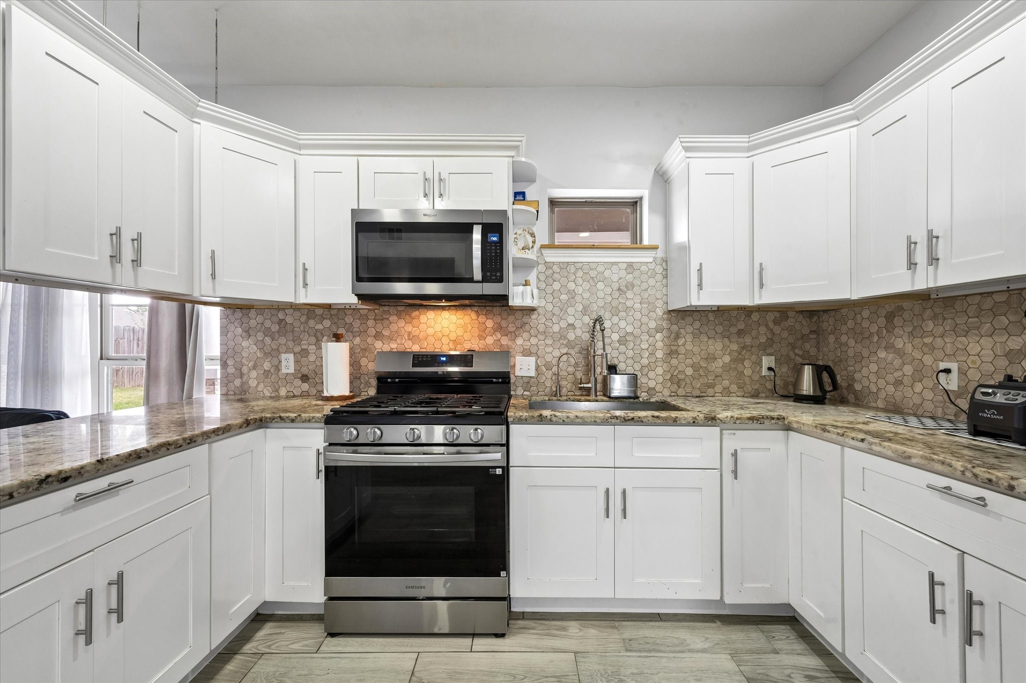 4414 Ivy Lane Property Photo 15