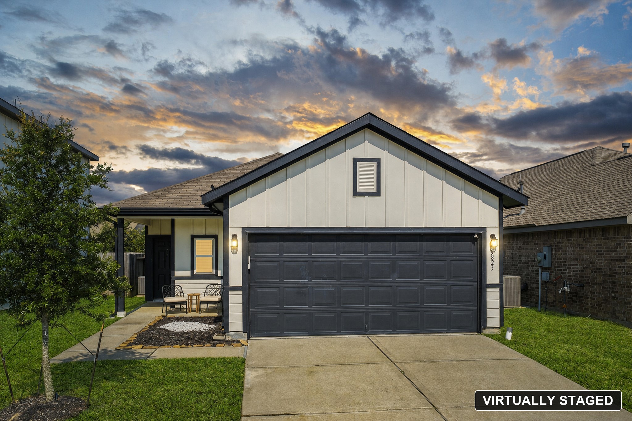 5823 Dry Brush Place Property Photo 1