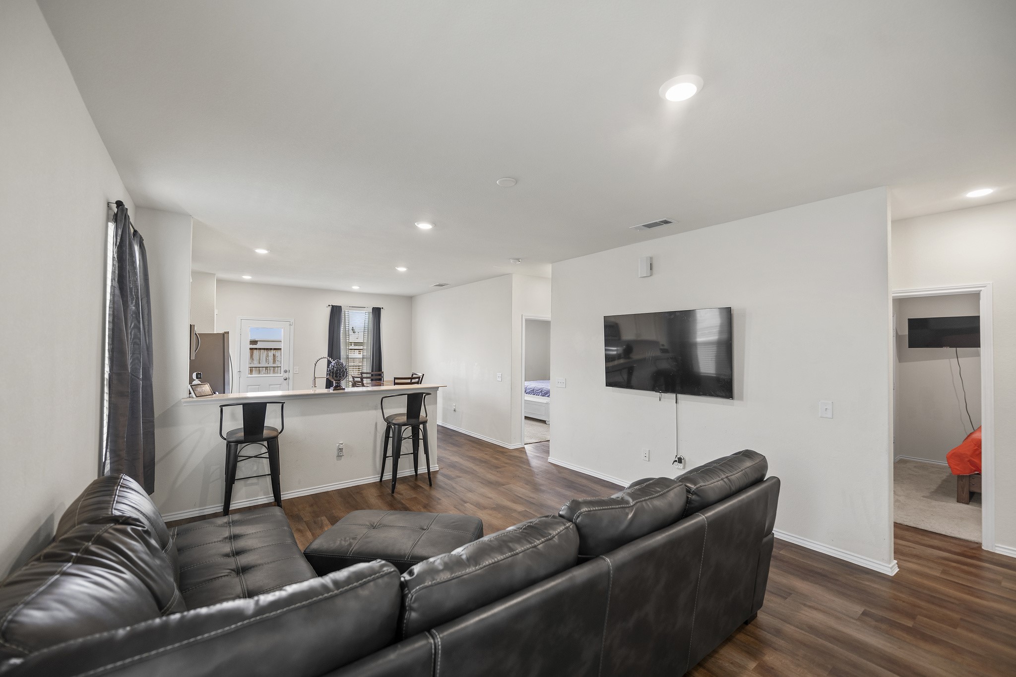 5823 Dry Brush Place Property Photo 22