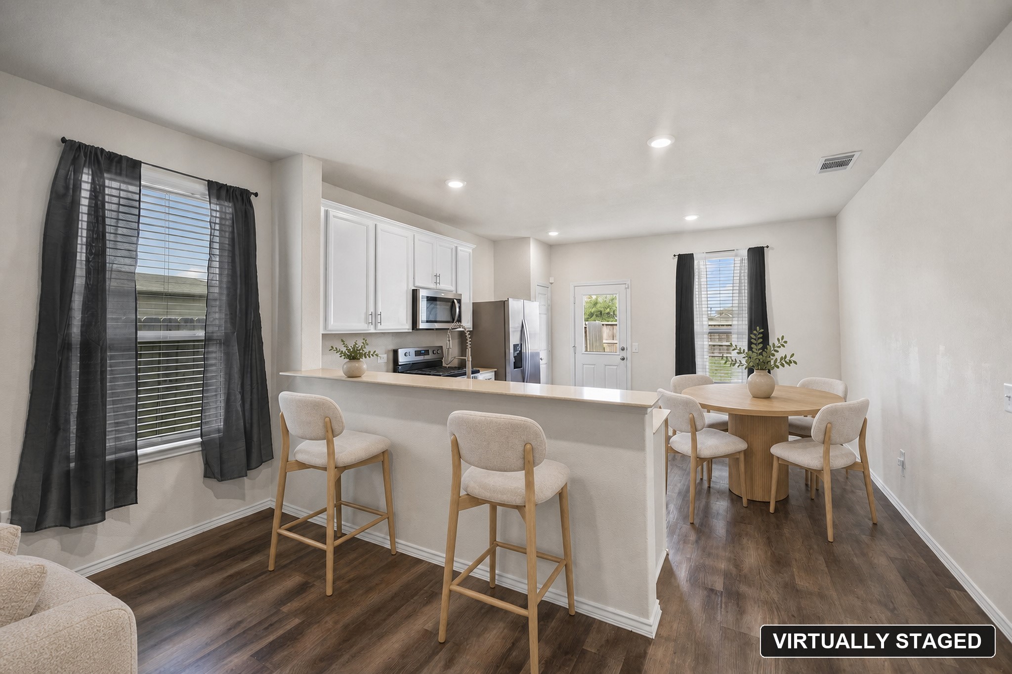 5823 Dry Brush Place Property Photo 31