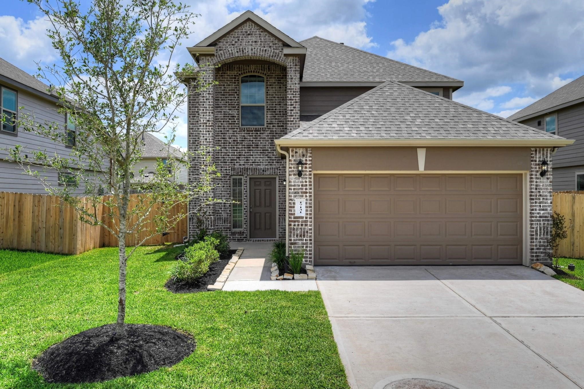 17131 Devon Dogwood Trail Property Photo 1