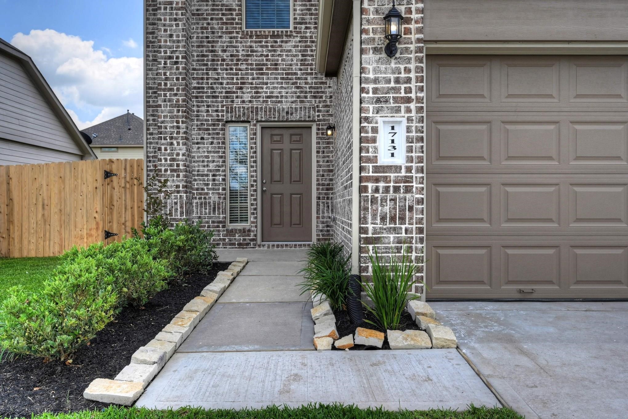 17131 Devon Dogwood Trail Property Photo 2