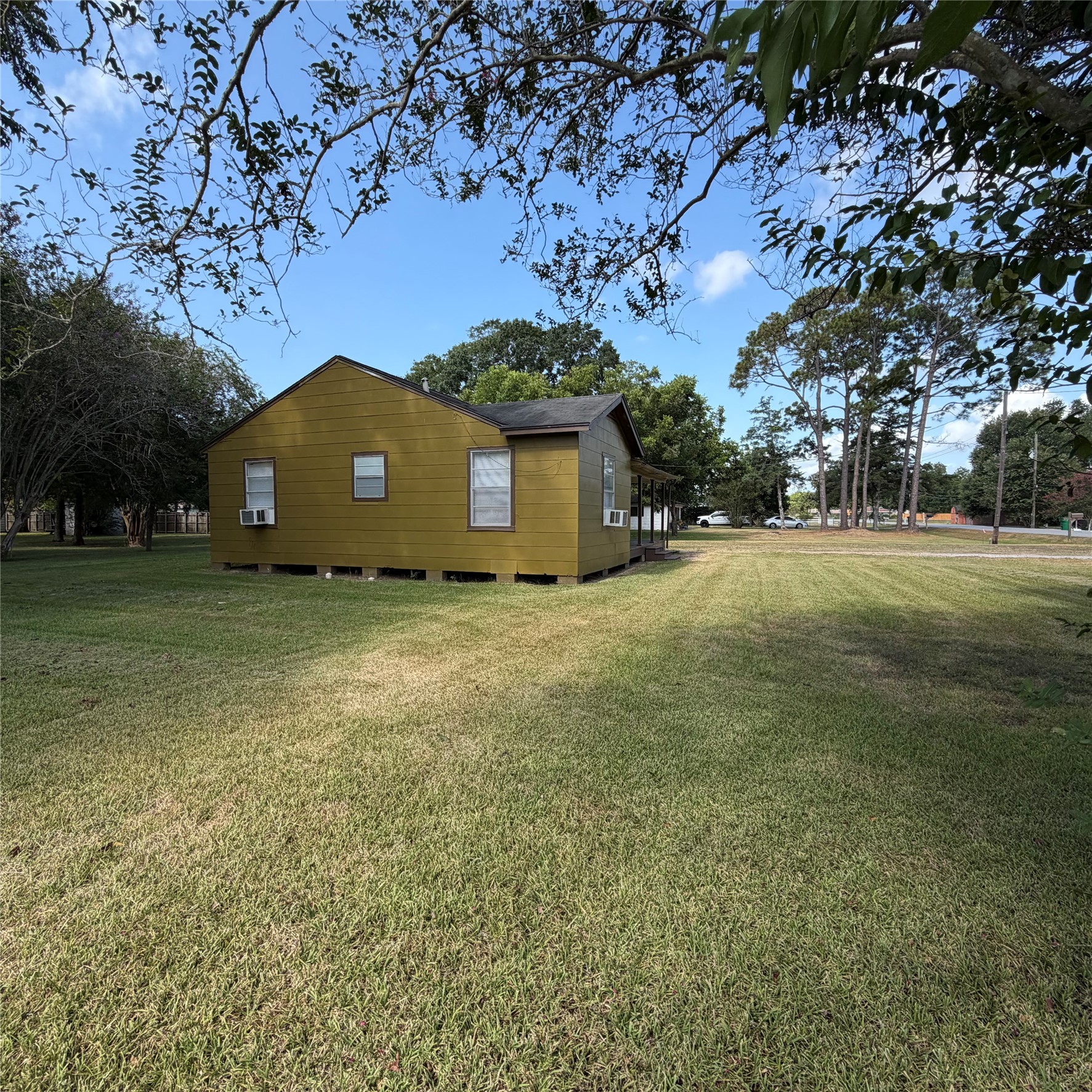 1216 Gifford Lane Property Photo 11