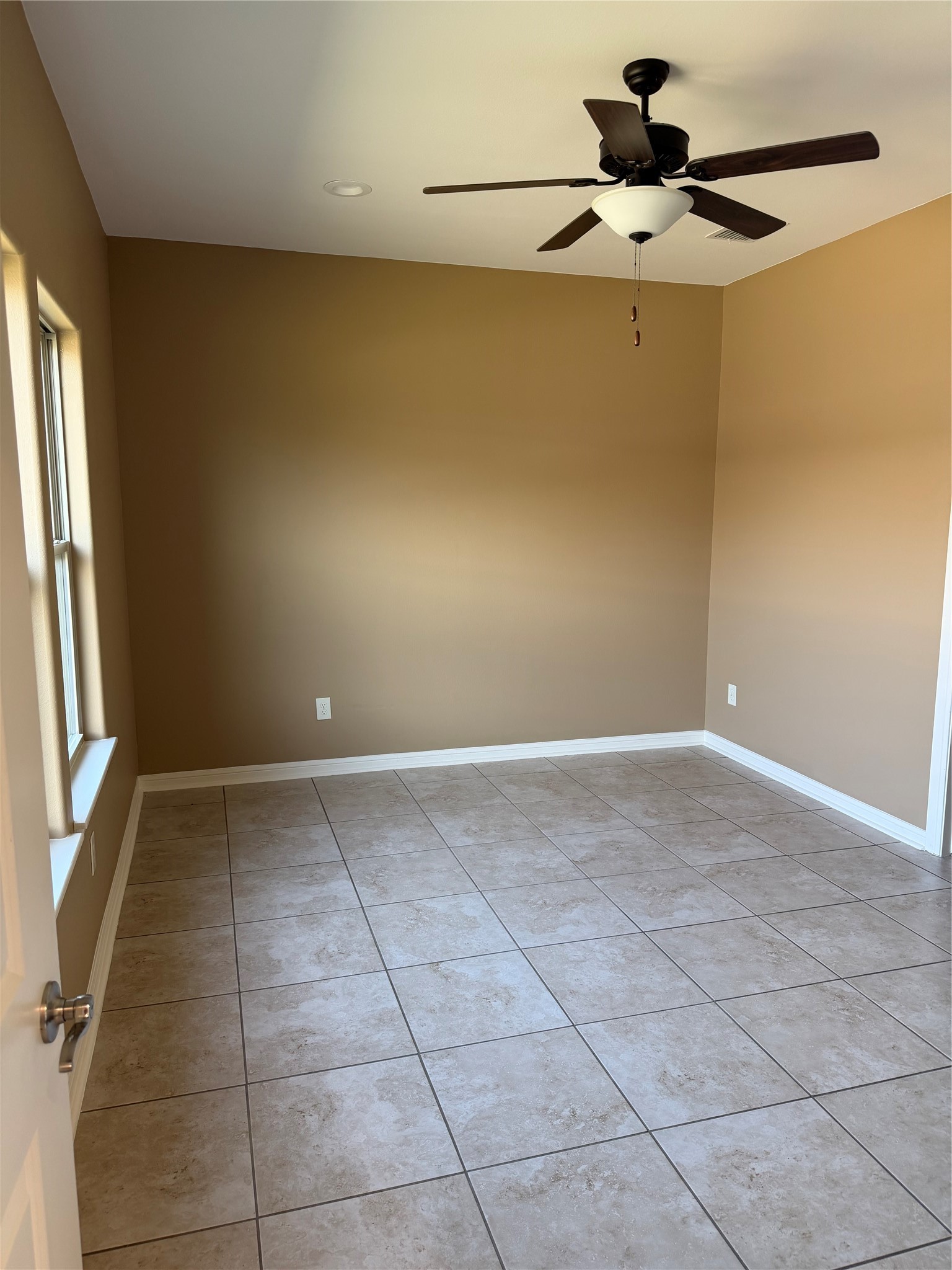 1331 E Candor Drive Property Photo 10