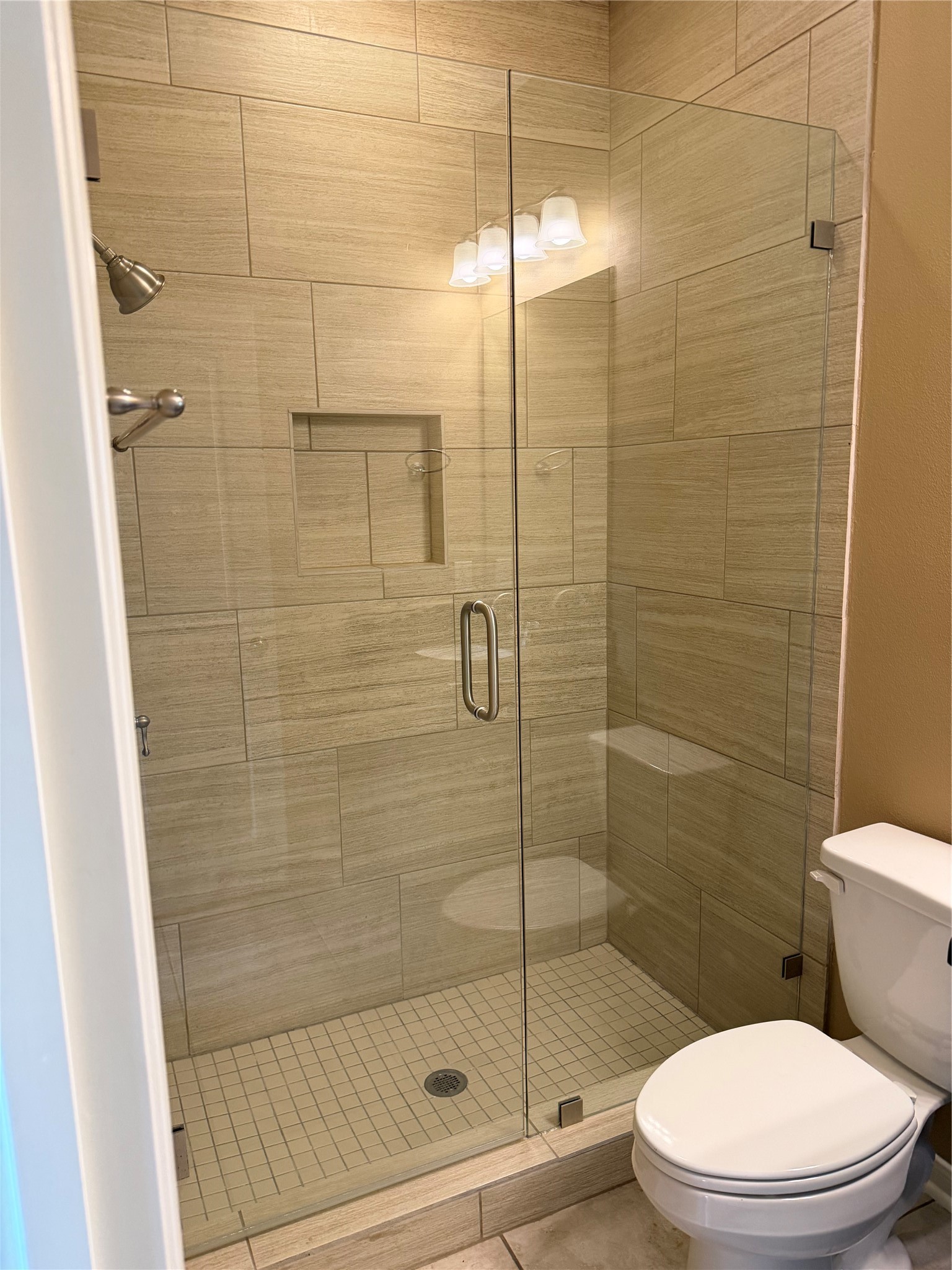 1331 E Candor Drive Property Photo 13