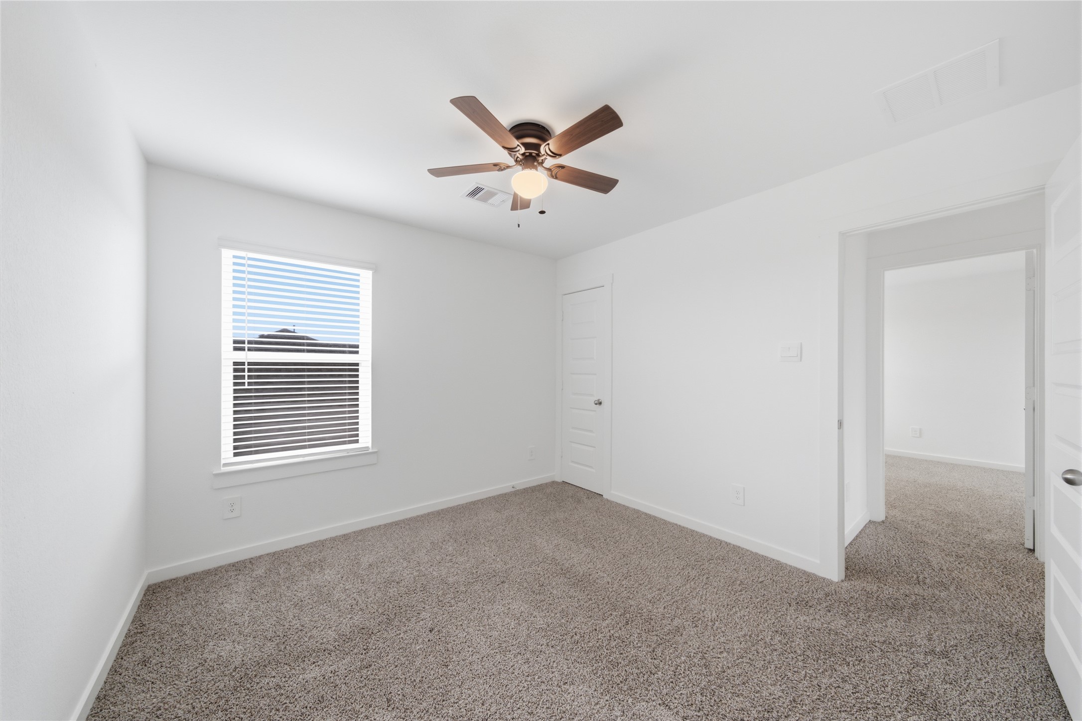 31638 Featherstone Trail Property Photo 20