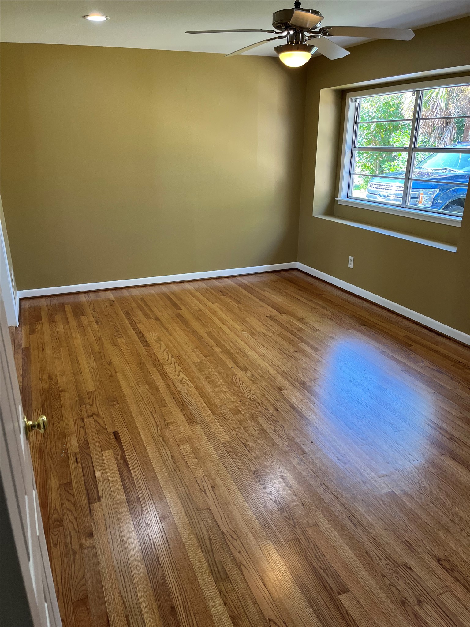 313 Mackeral Street Property Photo 5