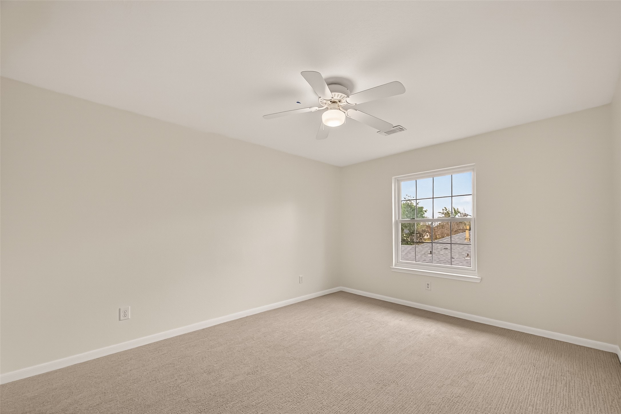 2406 Droxford Drive Property Photo 20
