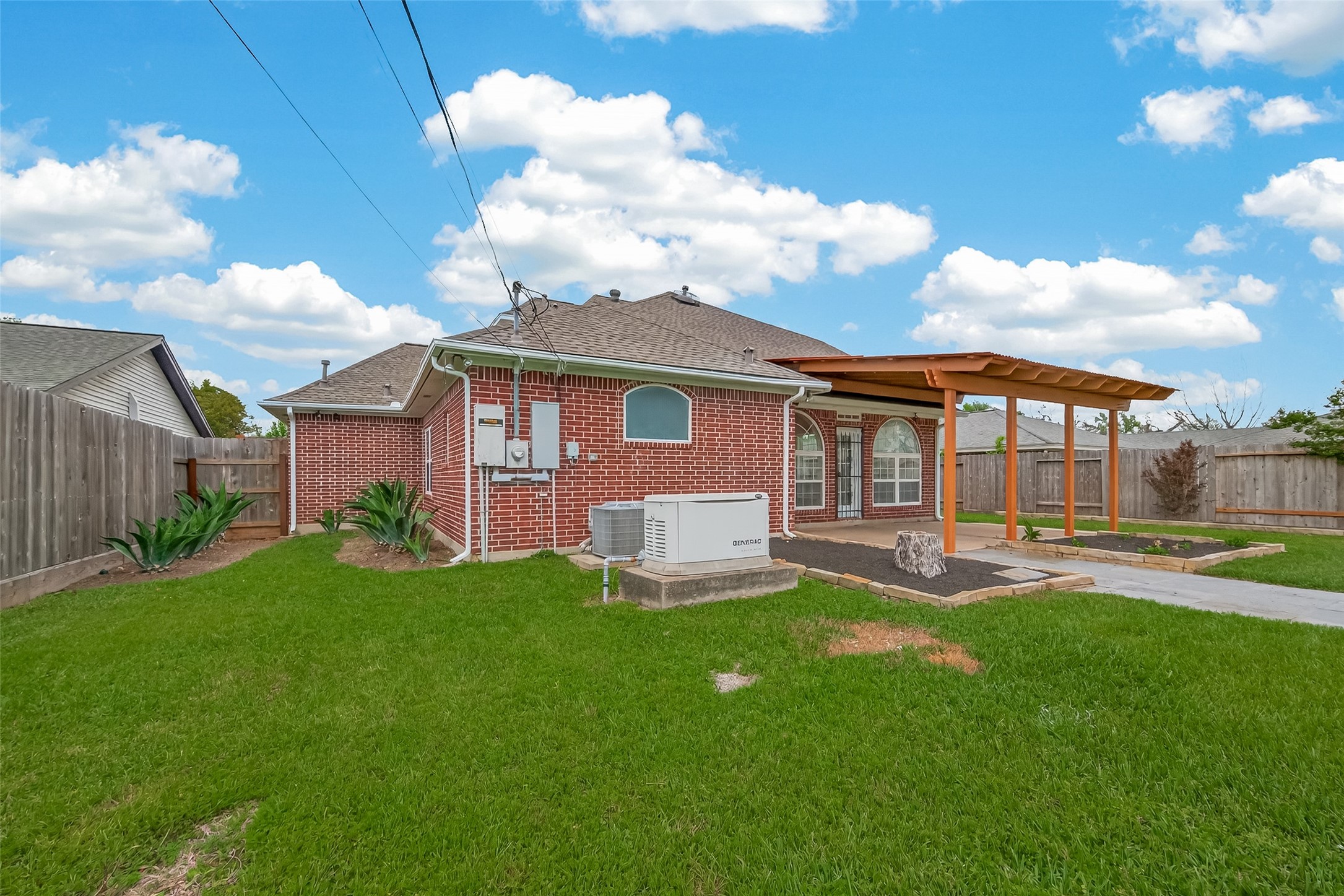 2406 Droxford Drive Property Photo 41