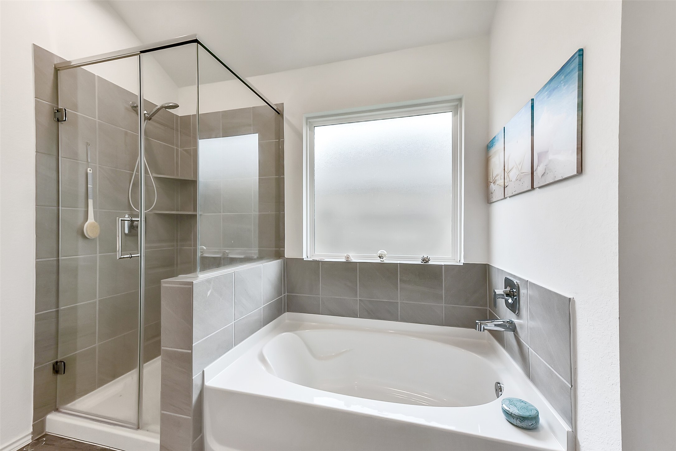 3041 Emerald Ocean Drive Property Photo 25