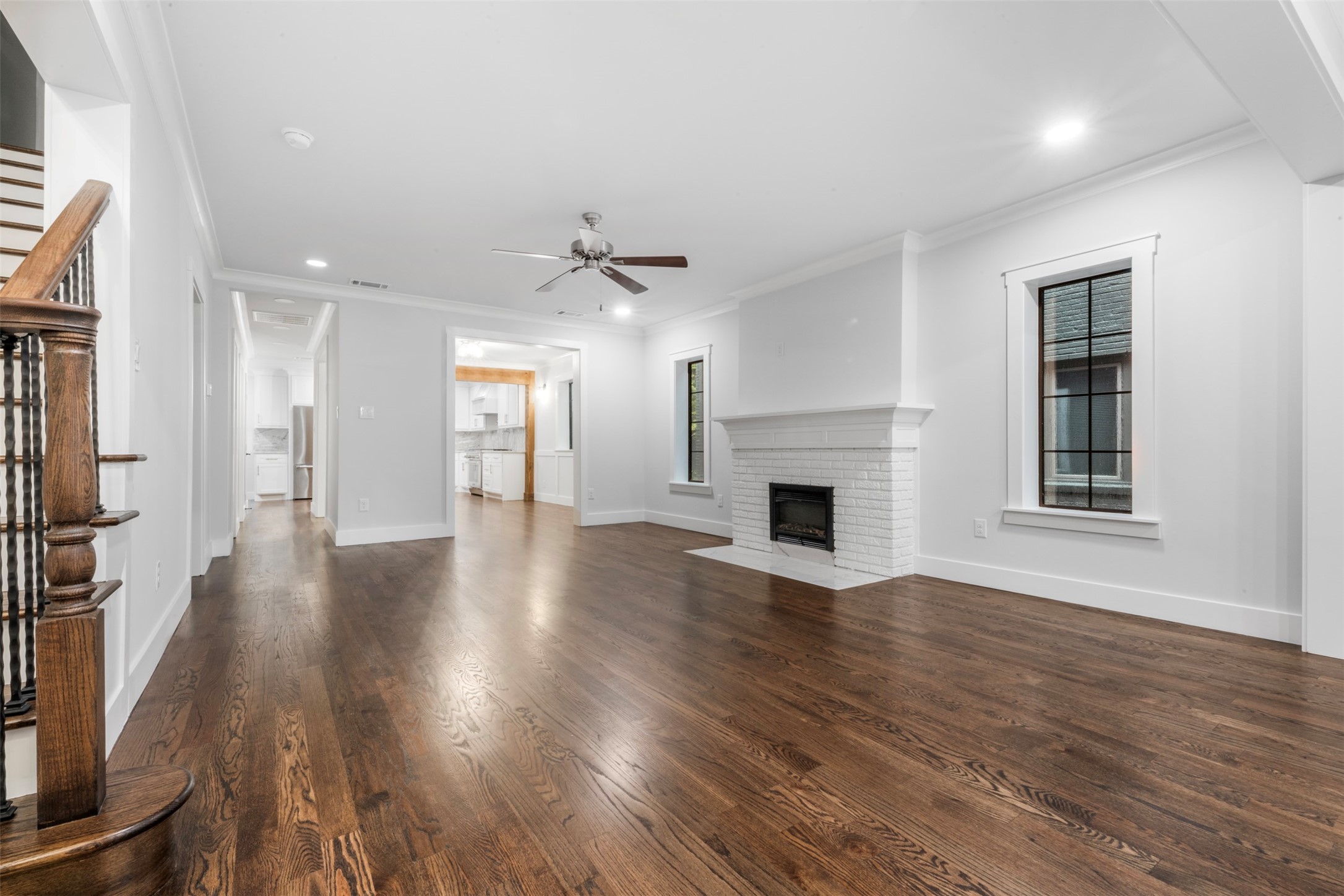 1723 Albans Road Property Photo 5