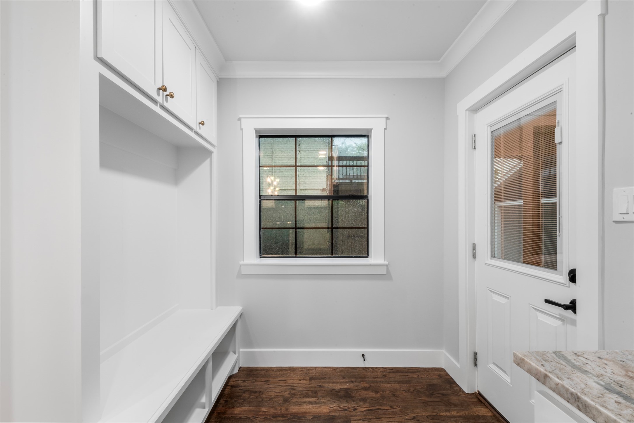 1723 Albans Road Property Photo 12