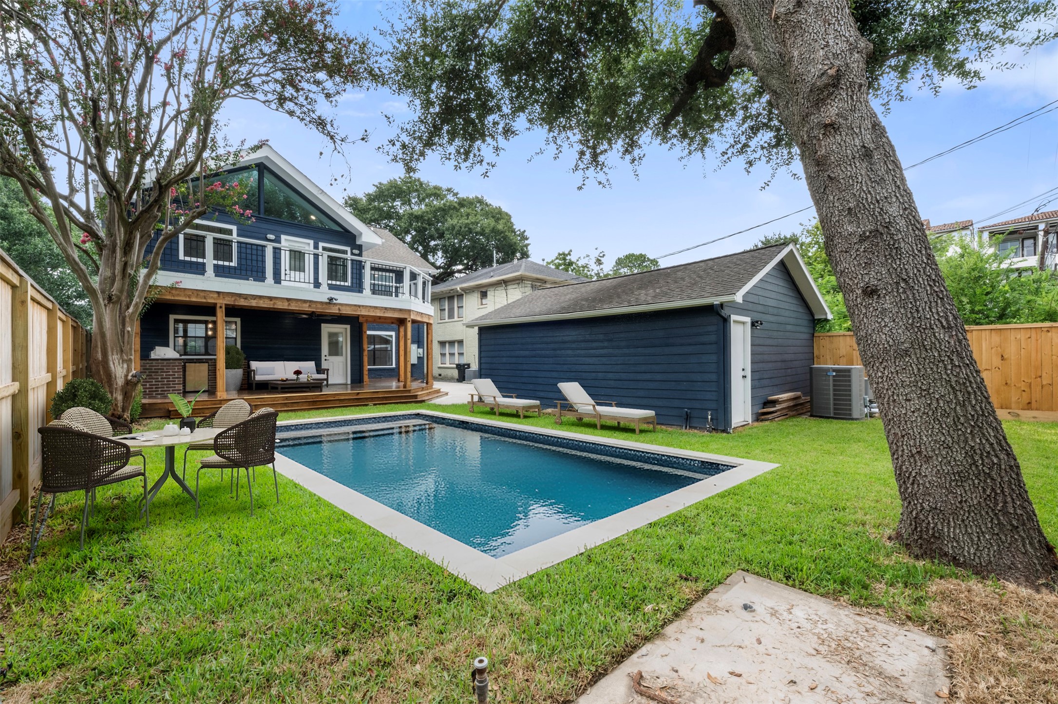 1723 Albans Road Property Photo 41