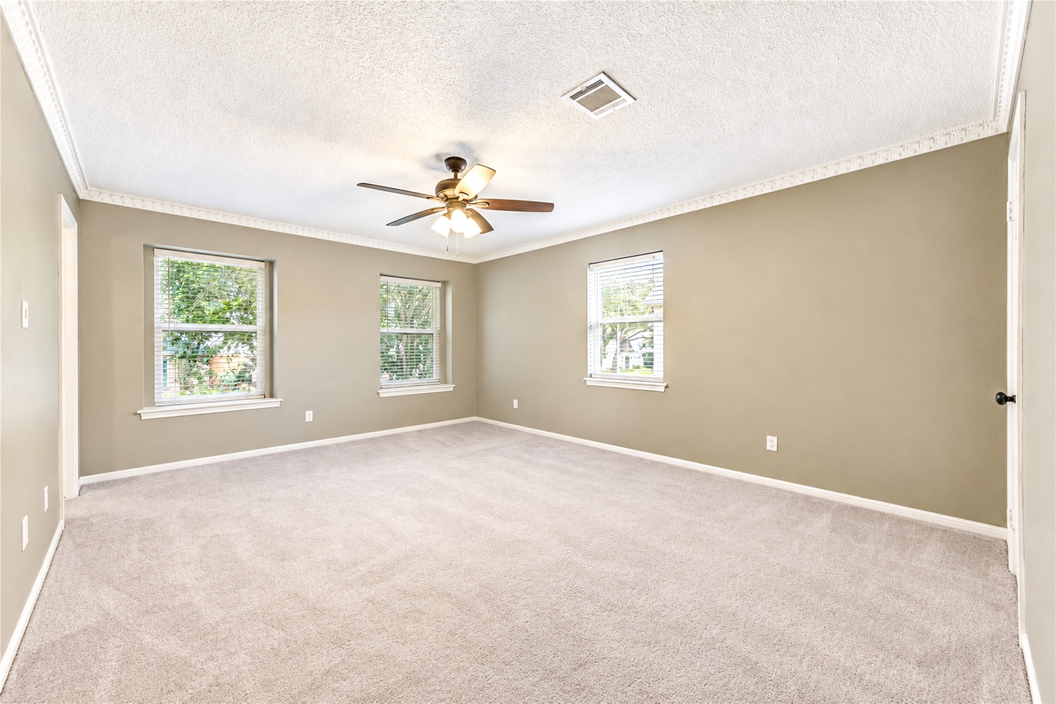 15739 Fleetwood Oaks Drive Property Photo 27